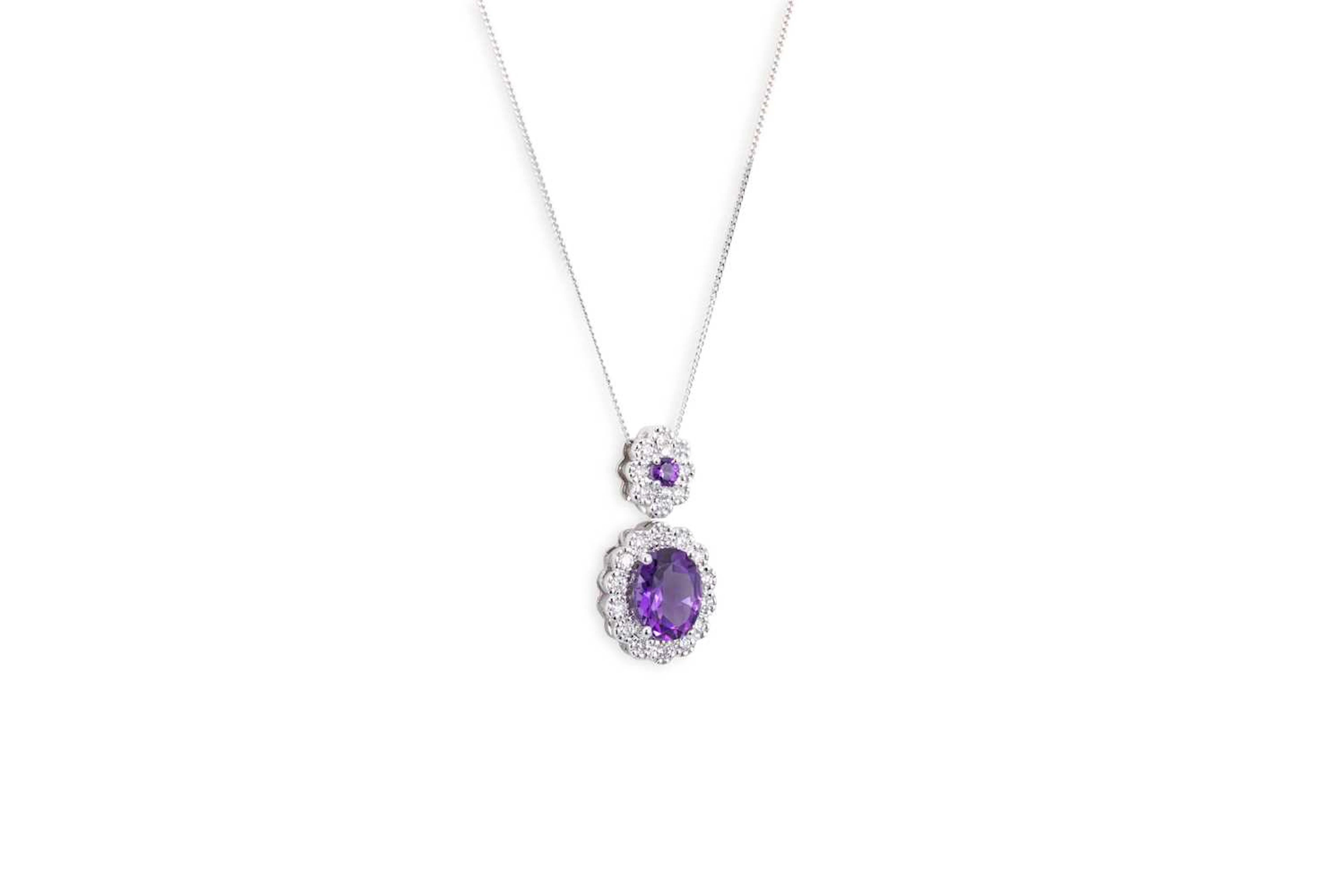 A DIAMOND AND AMETHYST PENDANT
