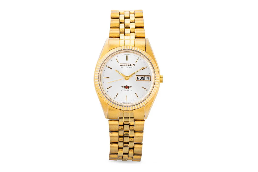A CITIZEN WRIST WATCH