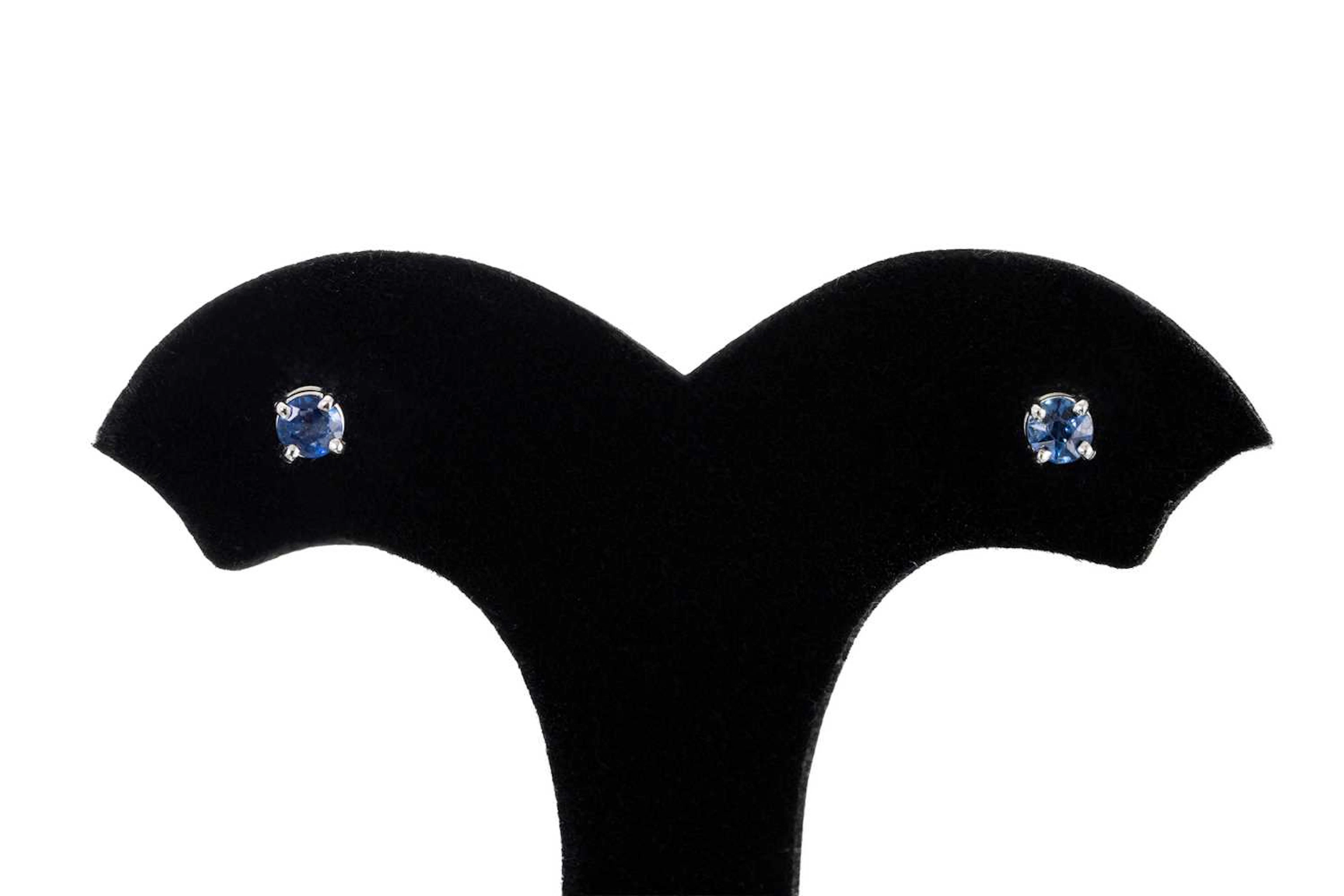 A PAIR OF SAPPHIRE STUD EARRINGS