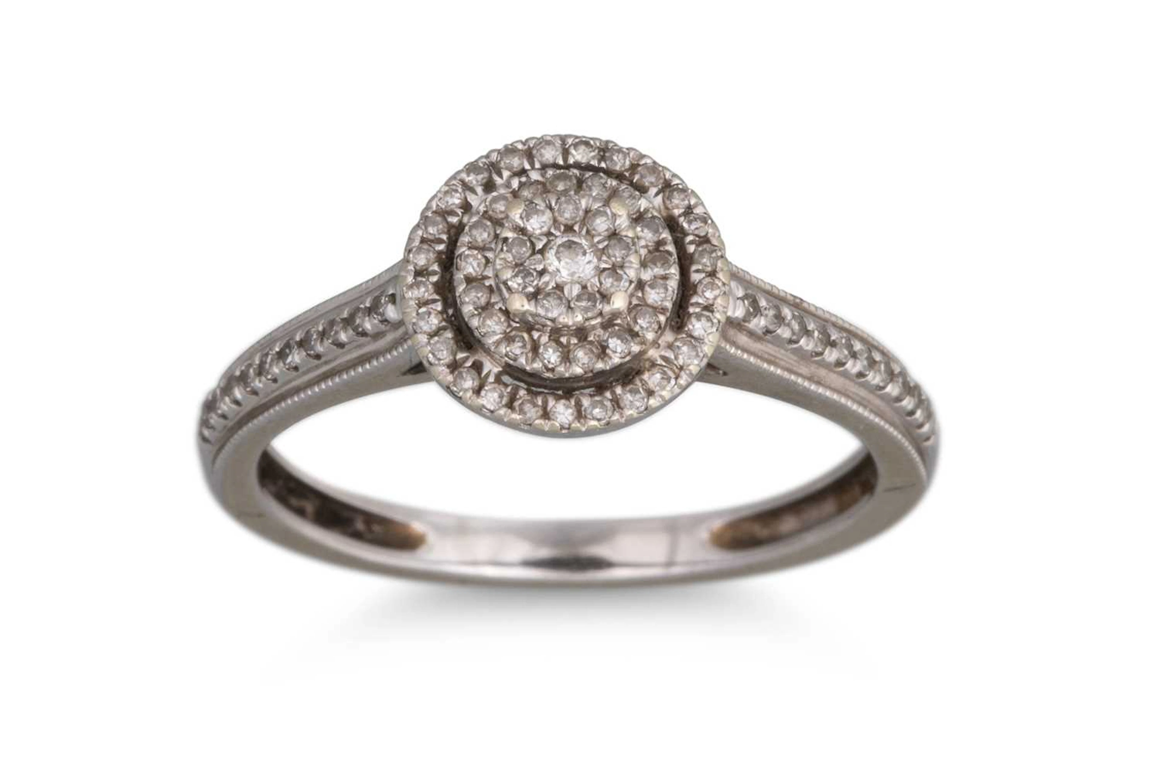 A DIAMOND SET CLUSTER RING