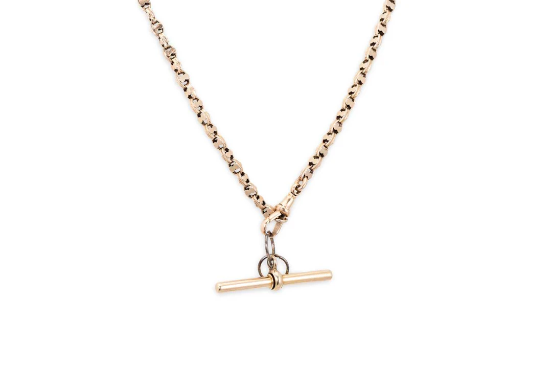 A VINTAGE FANCY BOX LINK MUFF CHAIN