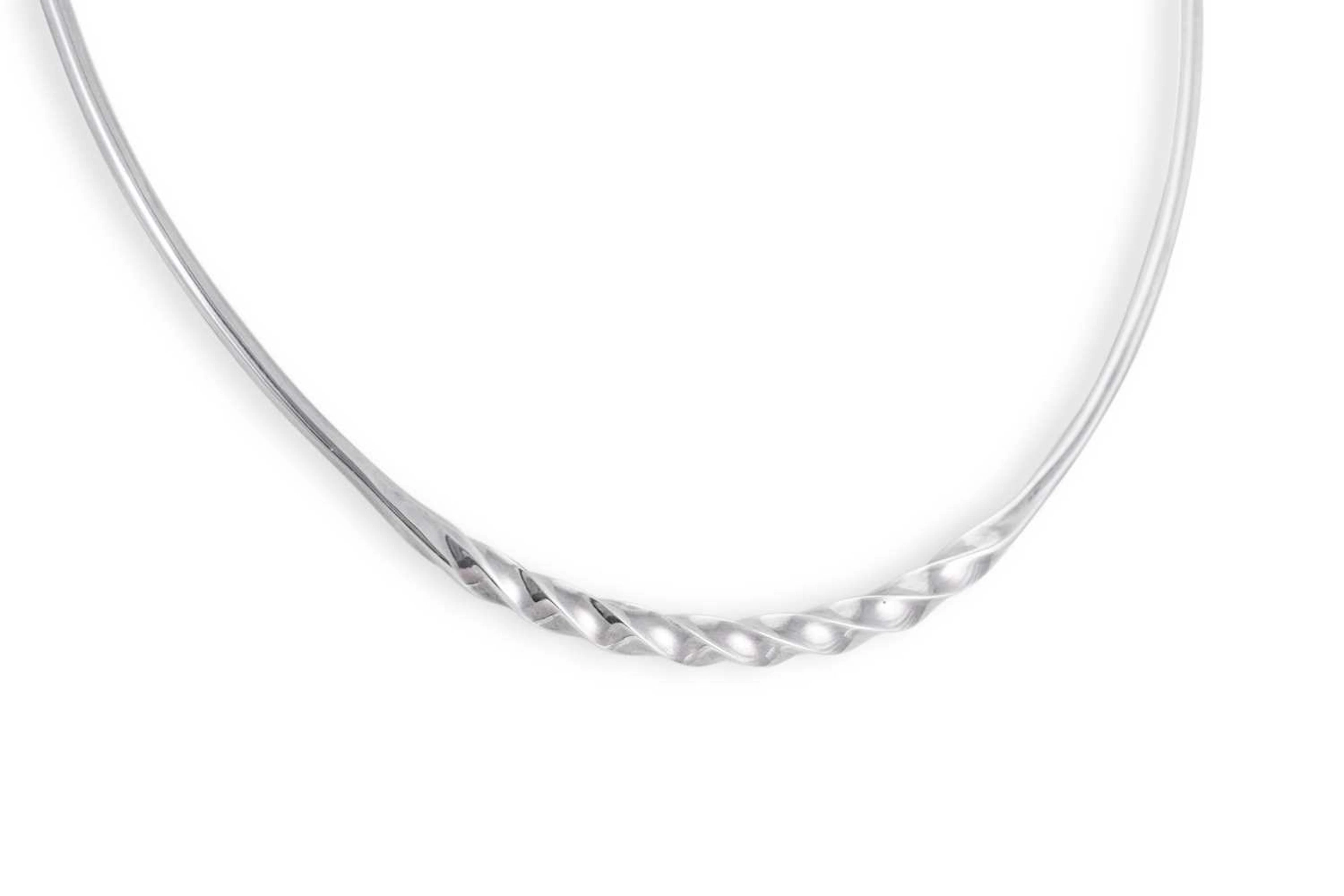 A TORQ NECKLACE BY BRIAN CLARKE