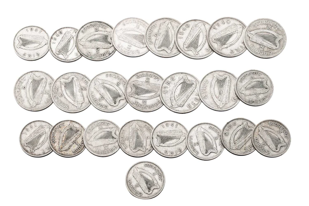 12 X IRISH 75% SILVER HALF CROWNS
