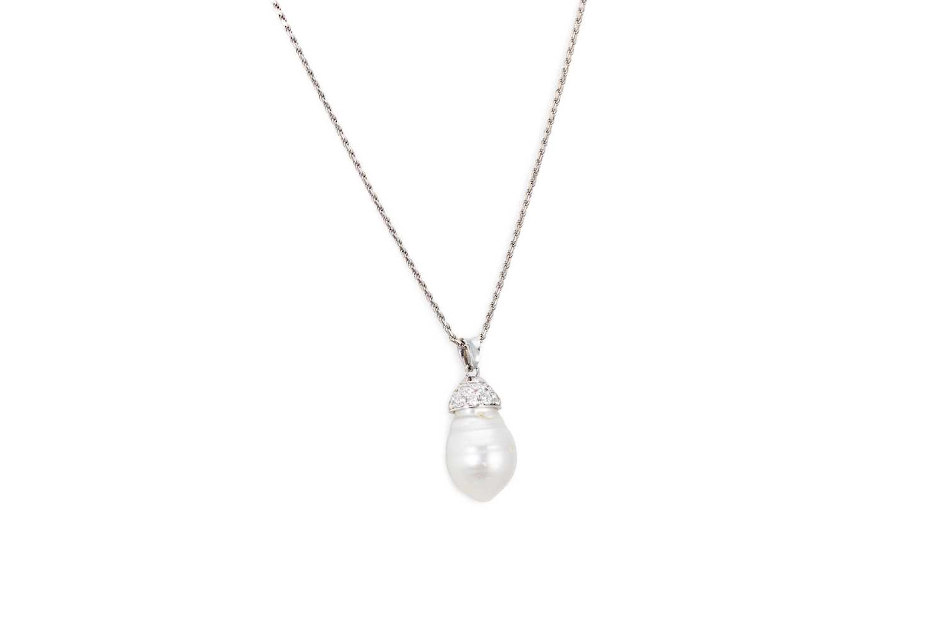 A PEARL AND DIAMOND PENDANT
