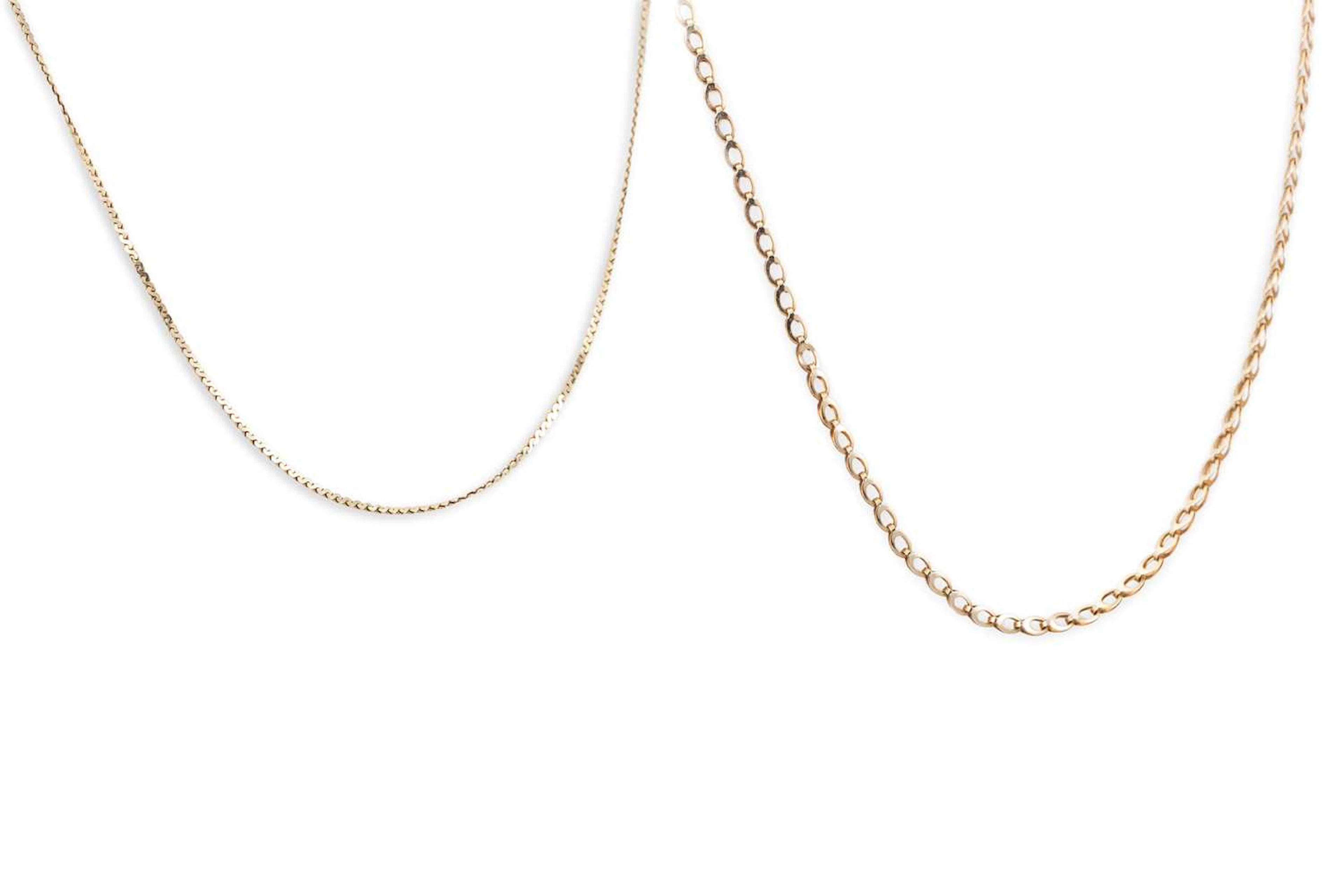 A 9CT GOLD NECK CHAIN