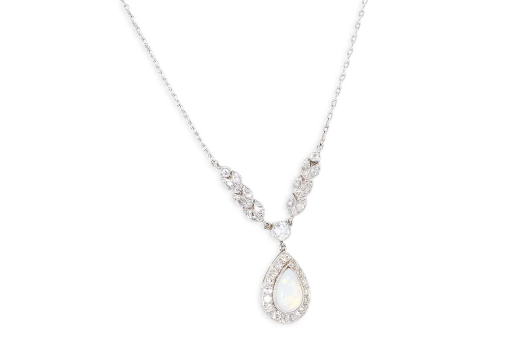 A DIAMOND AND OPAL DROP NECKLACE