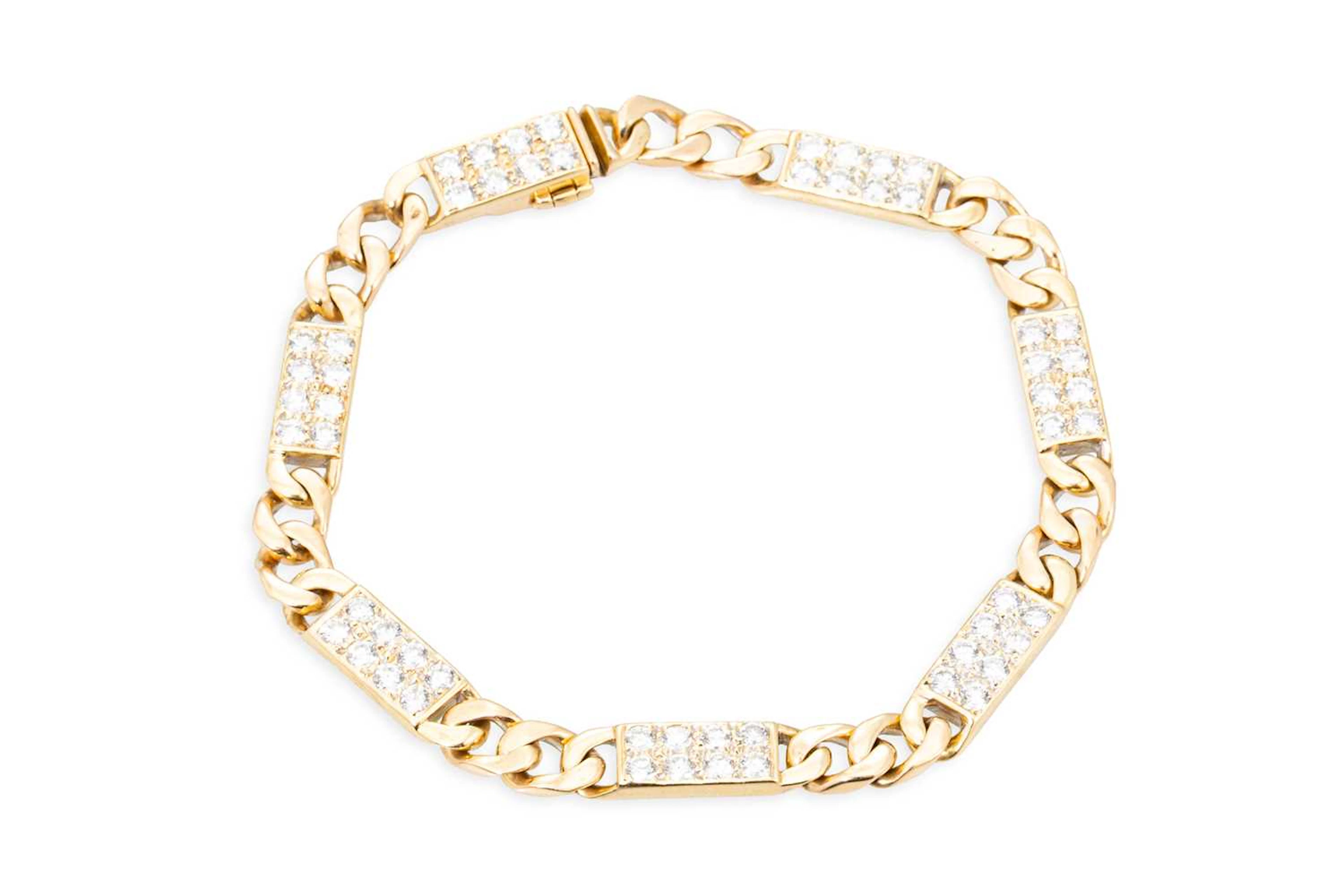 A DIAMOND SET CURB LINK BRACELET