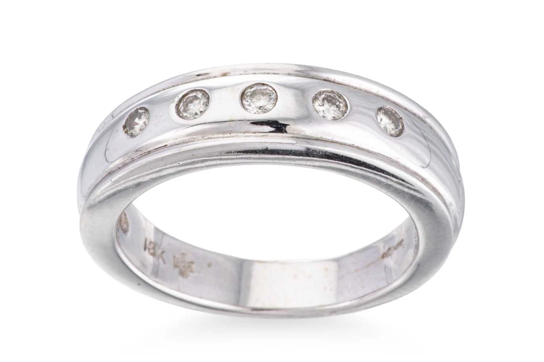 A DIAMOND RING