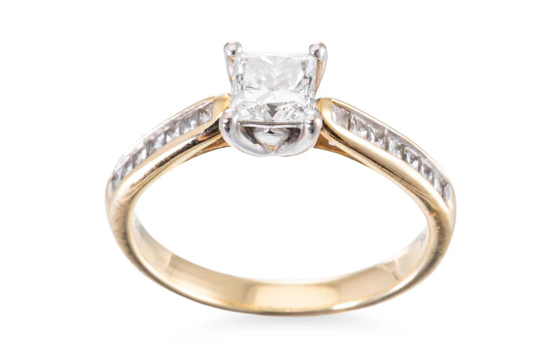 A DIAMOND SOLITAIRE RING