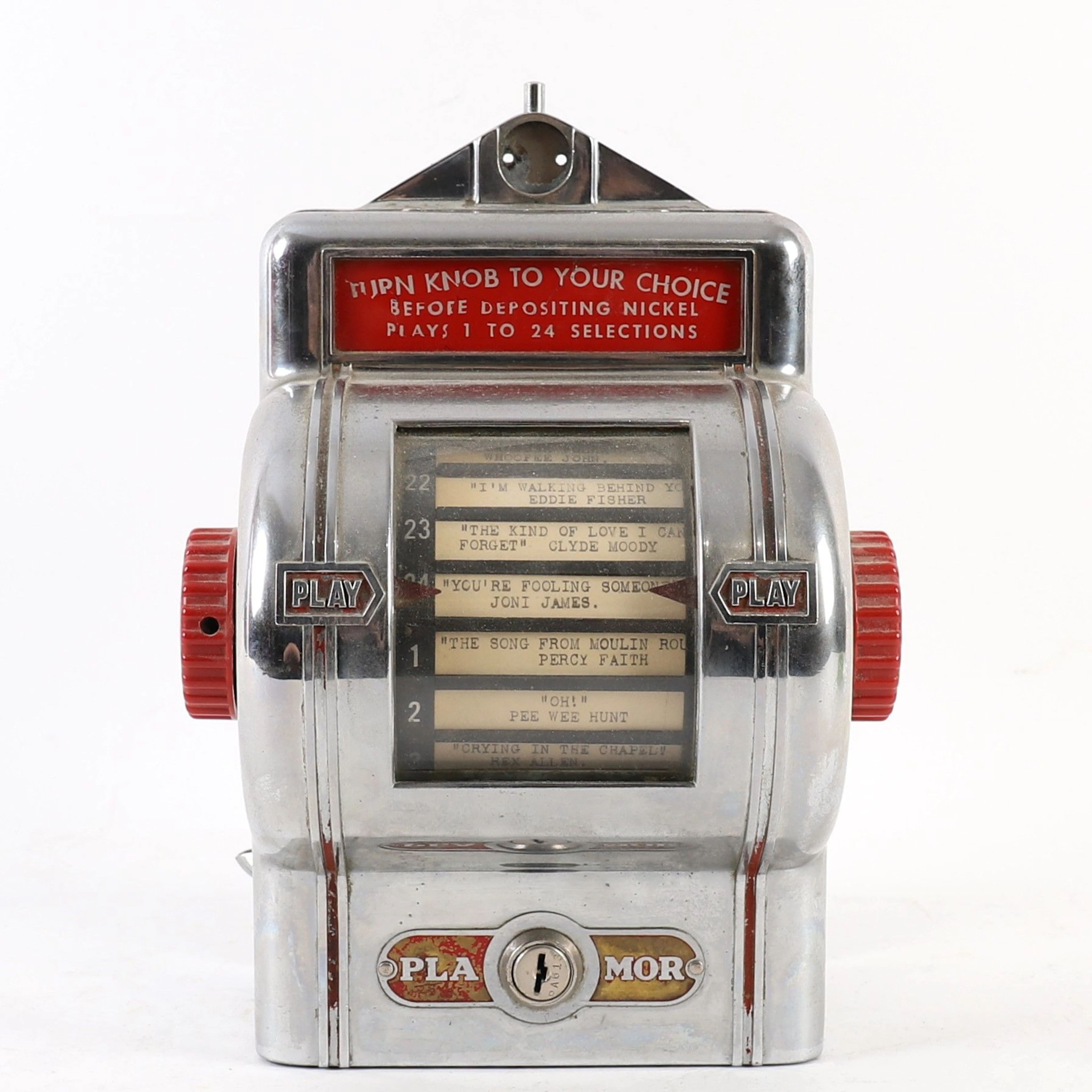 TABLE-TOP WALBOX, CIRCA 1950 - Lot 153