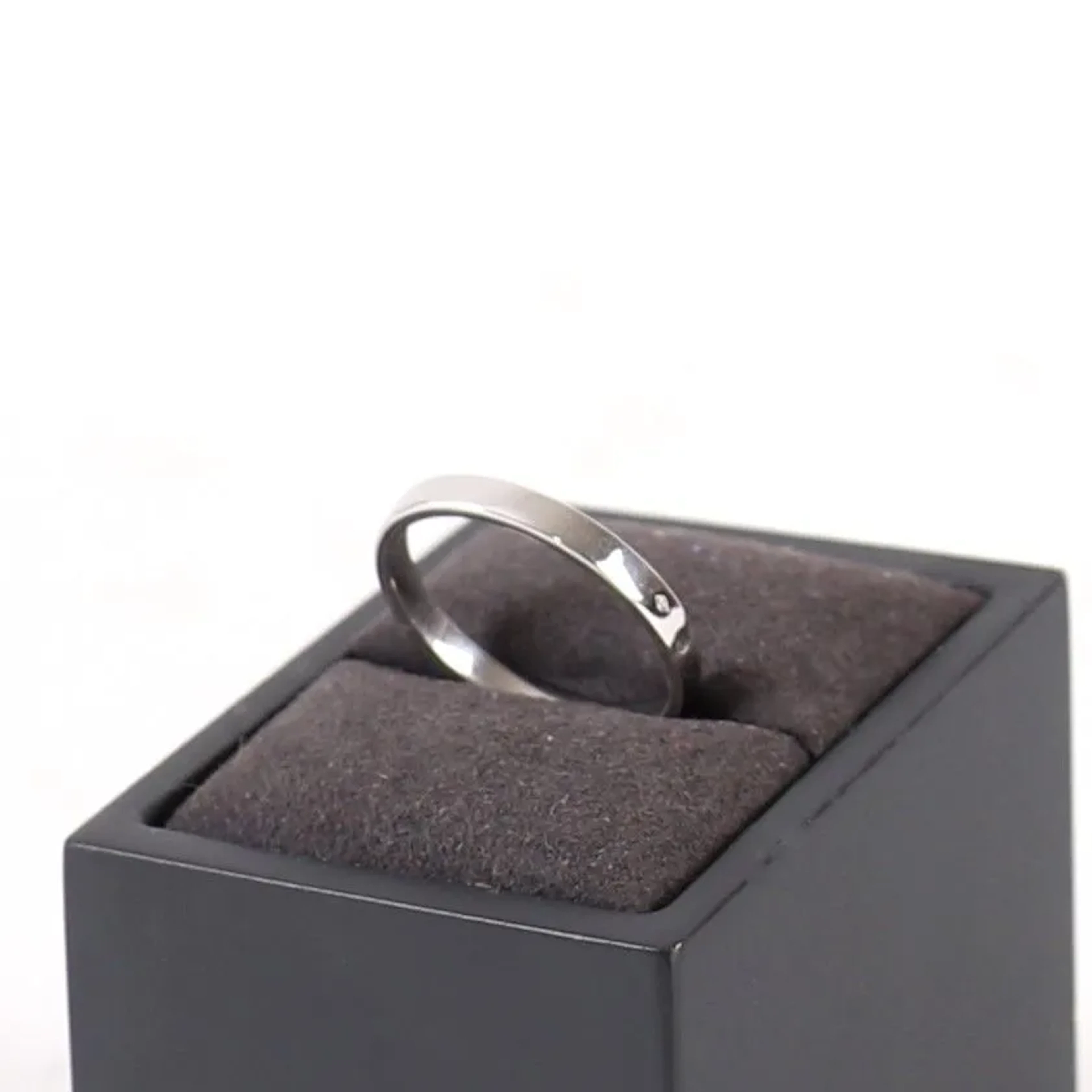 MAUBOUSSIN "RUBAN DU BONHEUR" WEDDING RING, GOLD - Lot 17