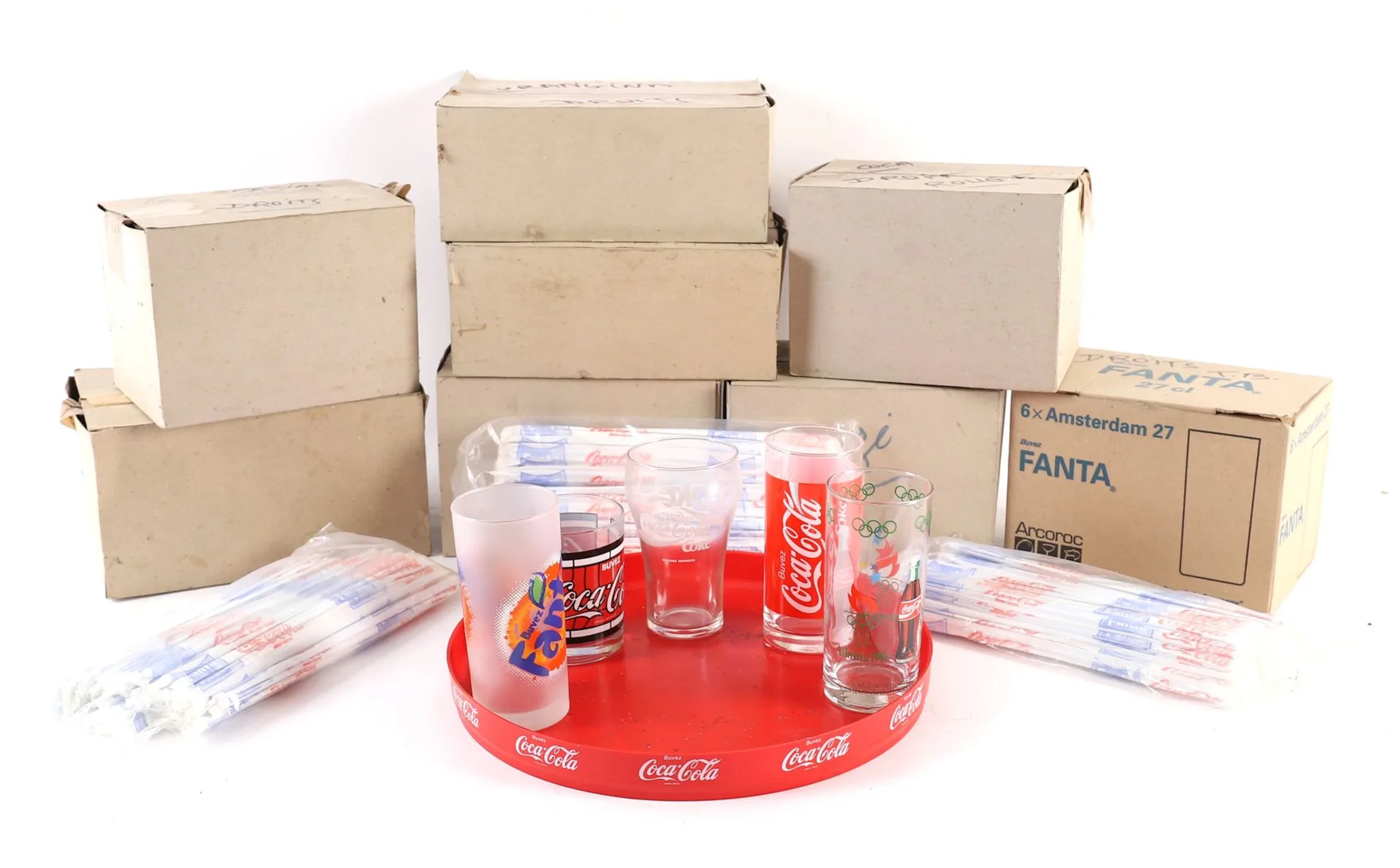 SET OF 46 COCA-COLA, ORANGINA, FANTA, AND OTHER GLASSES. - Lot 185
