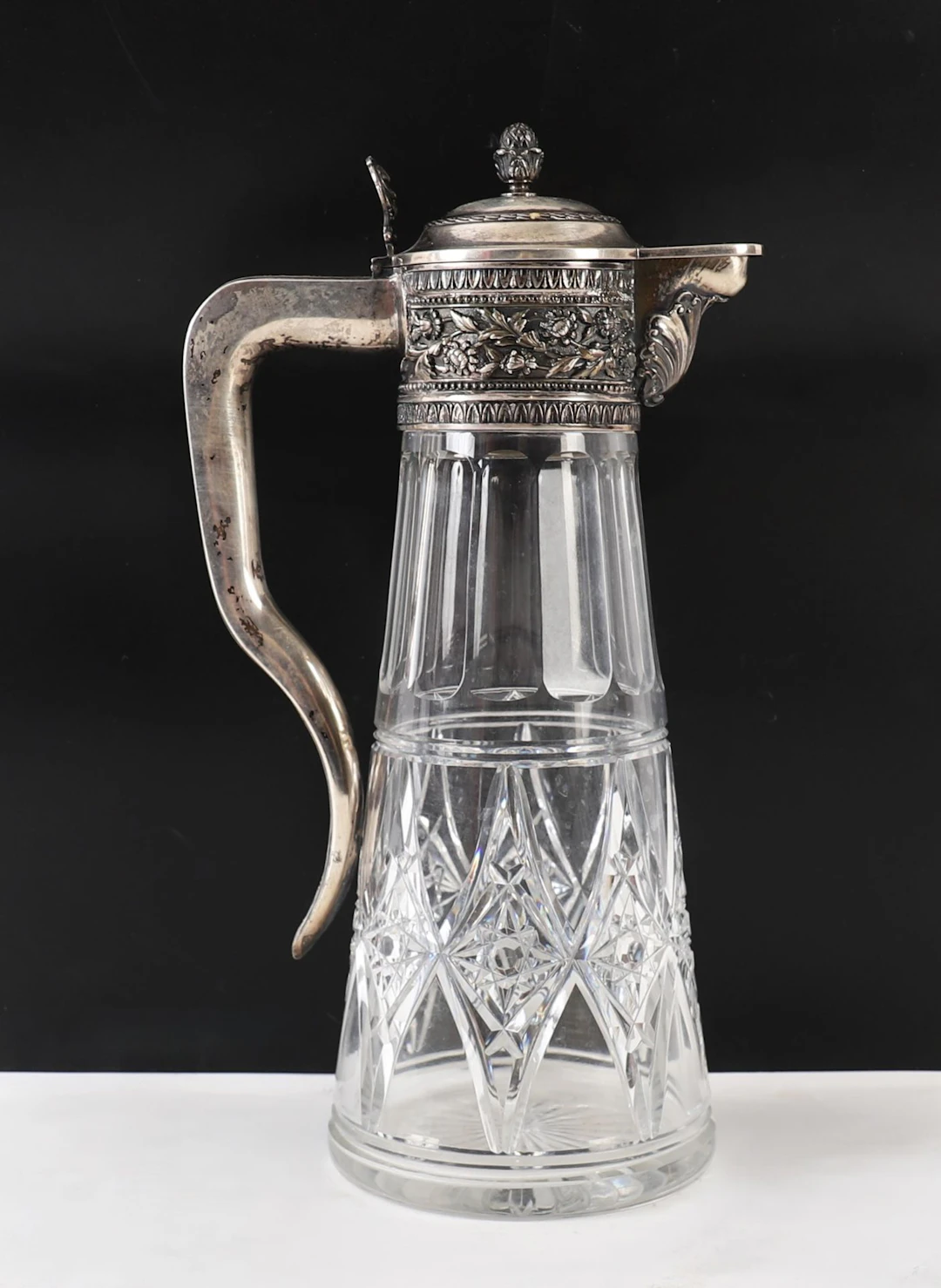 BEAUTIFUL CRYSTAL AND SILVER PLATED METAL WATER JUG, BACCARA - Lot 289