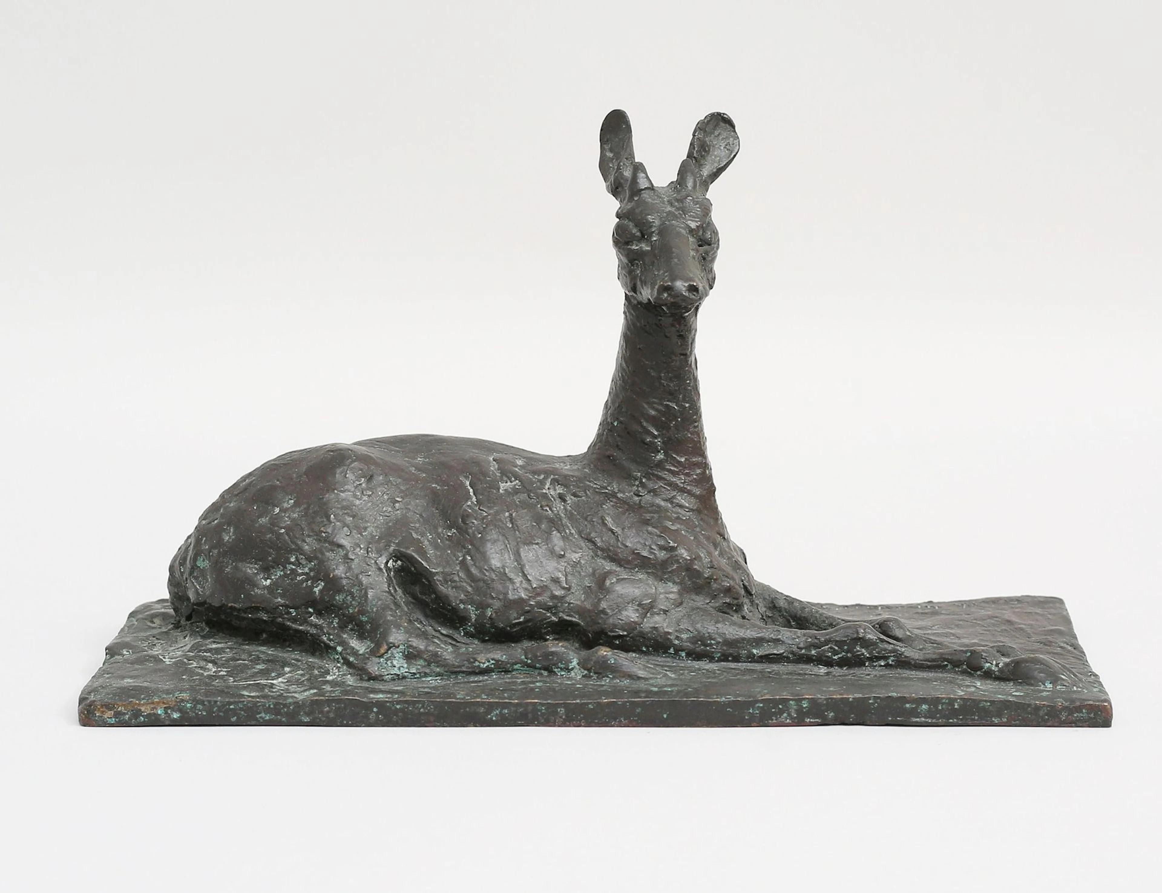 SCULPTURE "GAZELLE AT REST" by Berthe MARTINIE (1883–1958) - Lot 96