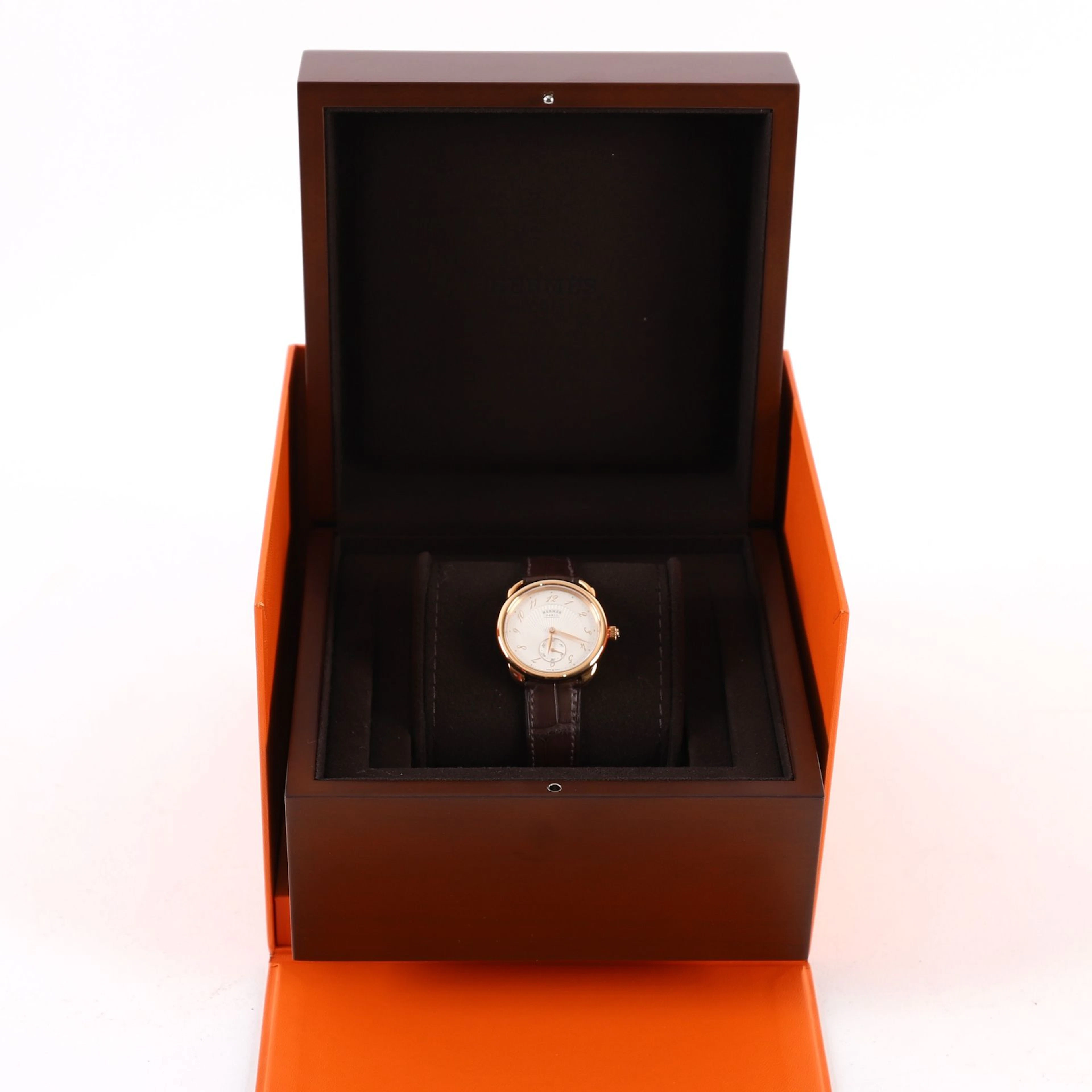 HERMÈS "ARCEAU" WATCH IN ROSEGOLD - Lot 97