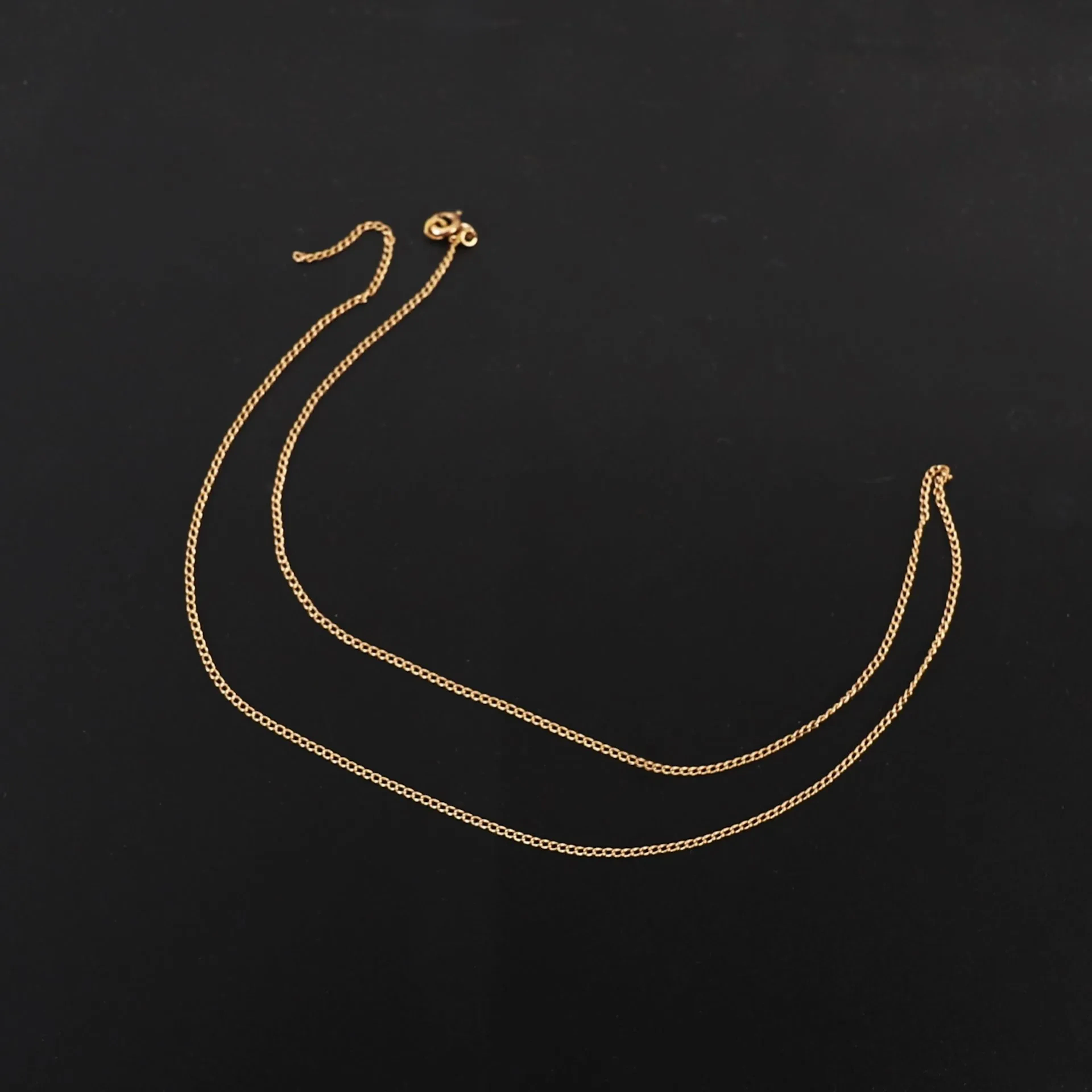 DAMAGED GOLD CHAIN - Lot 11