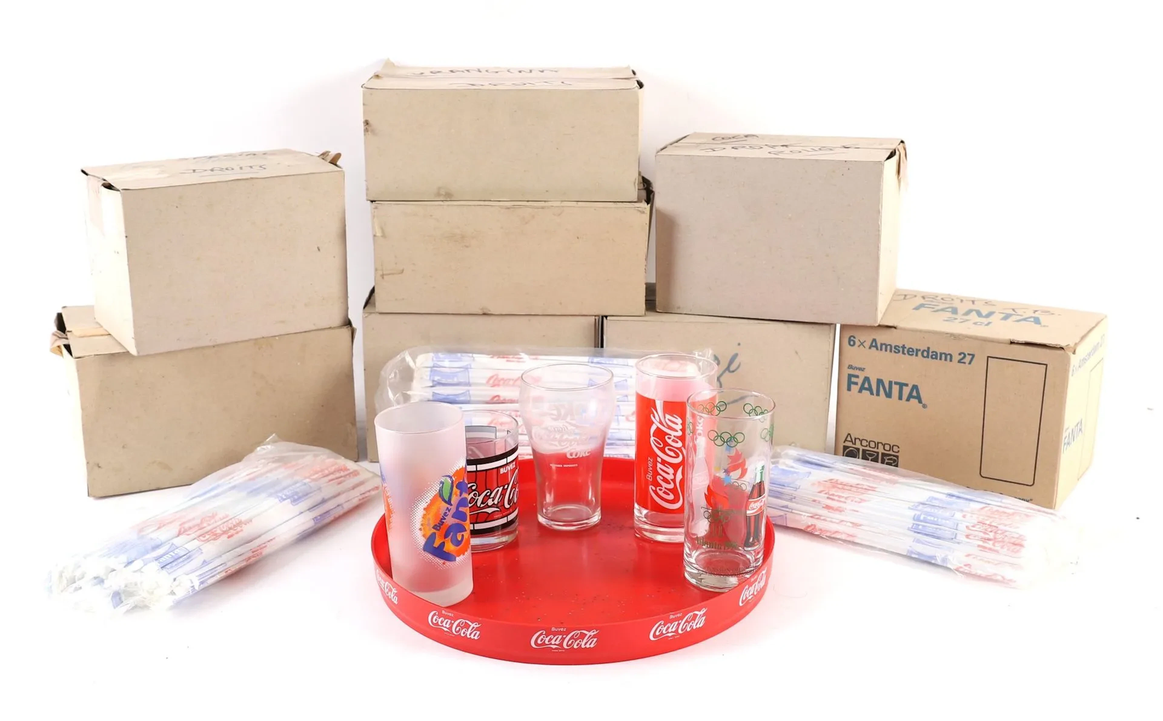 SET OF 46 COCA-COLA, ORANGINA, FANTA, AND OTHER GLASSES. - Lot 185