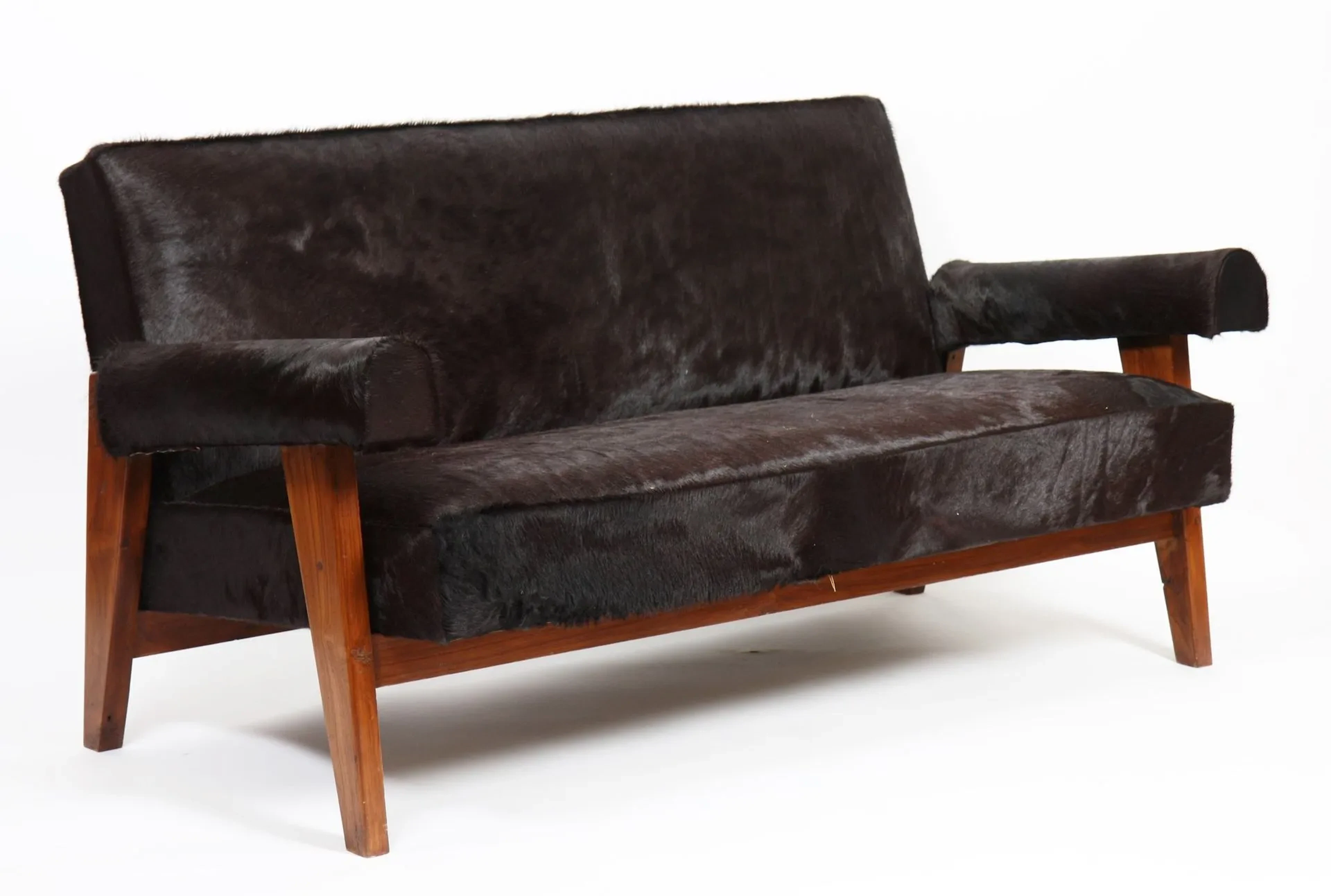 BLACK TEAK SOFA by Pierre JEANNERET (1896–1967) and LE CORBU - Lot 249