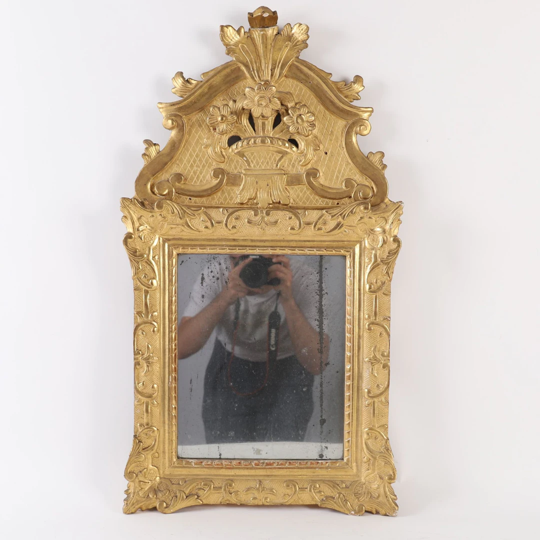 LOUIS XVI-STYLE WALL MIRROR, 19TH CENTURY - Lot 220