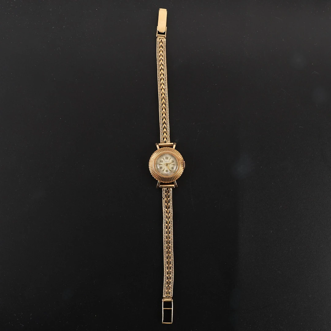 LACORDA GOLD WATCH FOR WOMEN - Lot 6