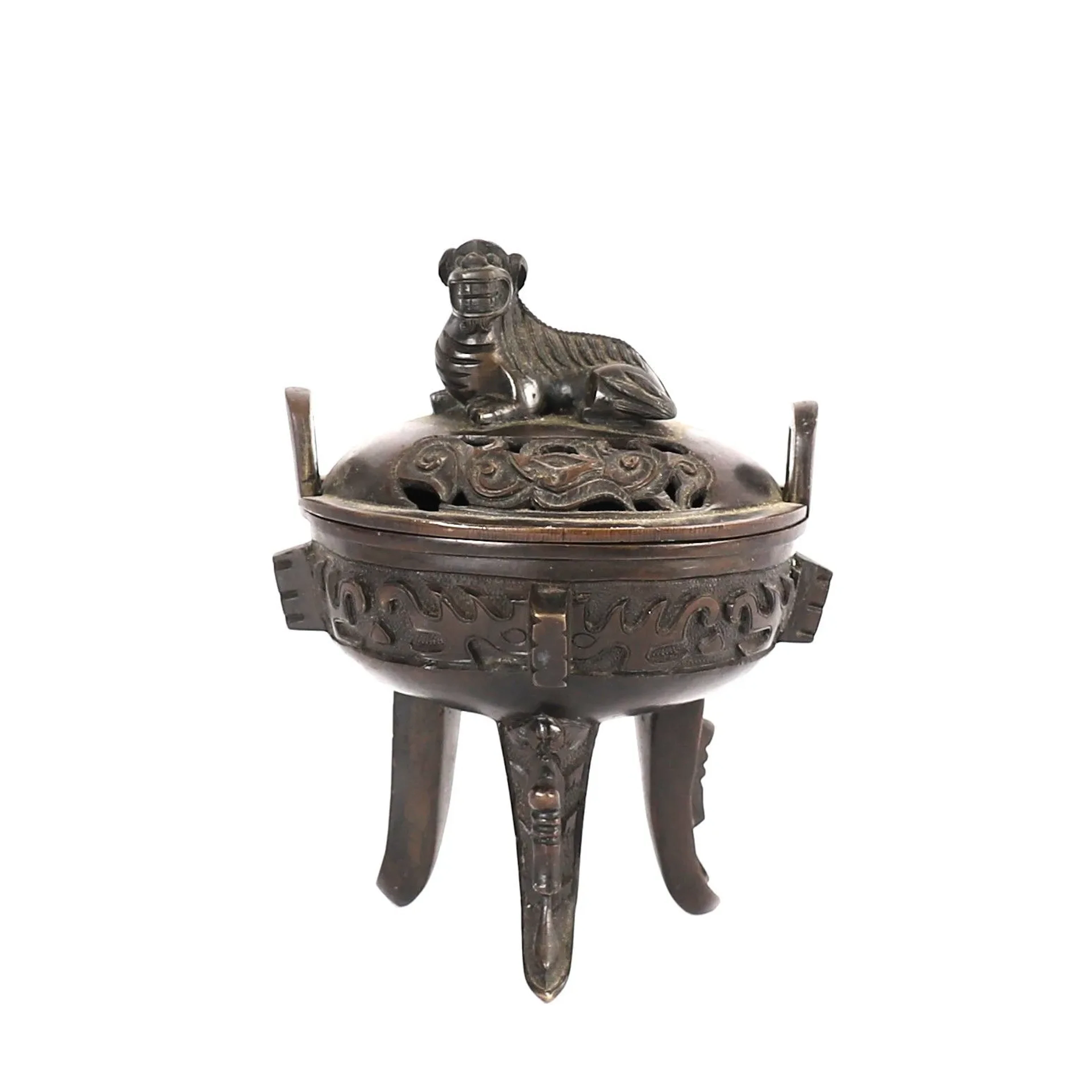 BRONZE CENSER DECORATED WITH A FÔ DOG - Lot 300