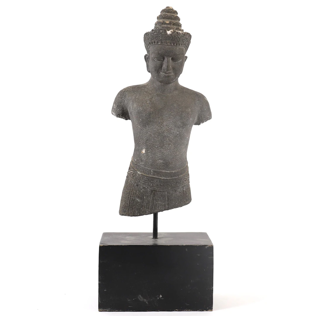 "VISHNU" SANDSTONE SCULPTURE IN THE KHMER STYLE, 20th CENTUR - Lot 283