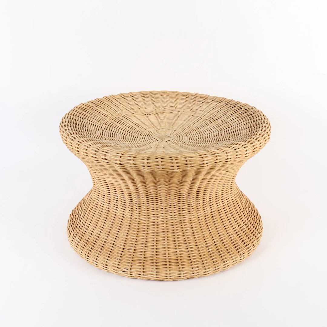 STOOL / Pouffe BY Eero AARNIO (1932) - Lot 158