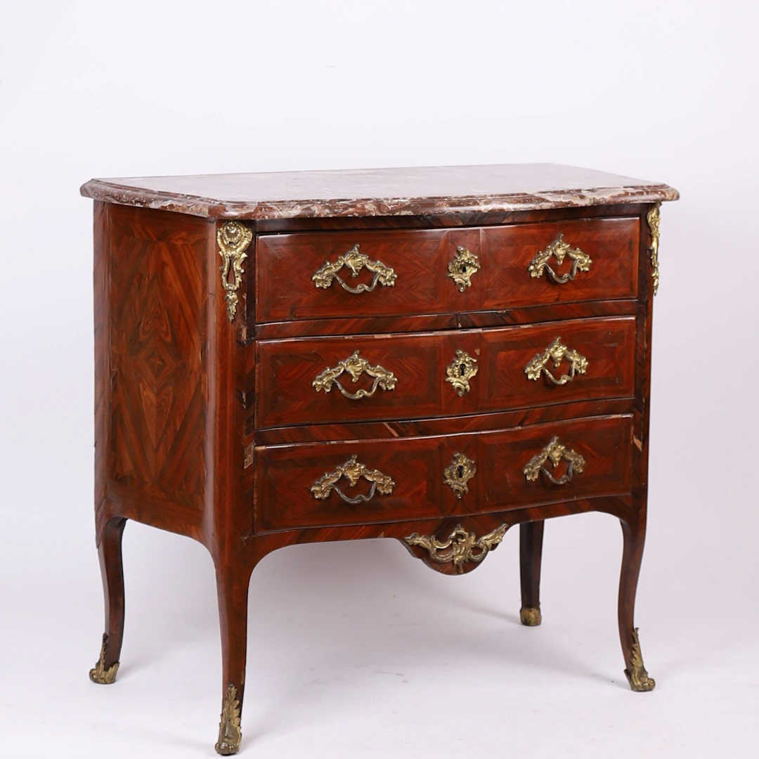 LOUIS XV CHEST OF DRAWERS STAMPED MIGEON - Lot 263