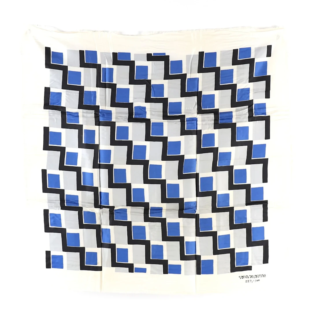 "BLUES" SCARF after Sonia DELAUNAY (1885-1979) ARTCURIAL EDI - Lot 108
