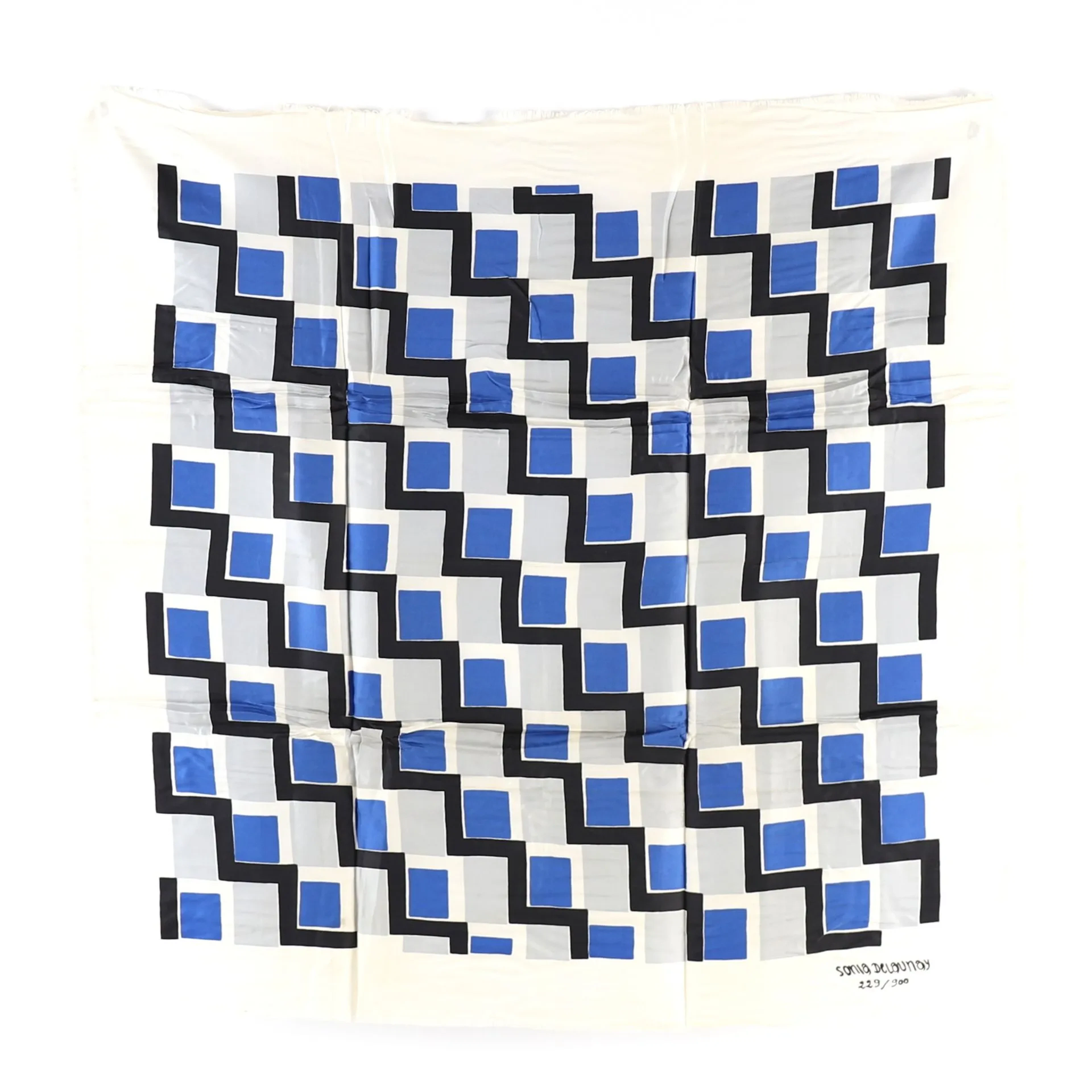 "BLUES" SCARF after Sonia DELAUNAY (1885-1979) ARTCURIAL EDI - Lot 108