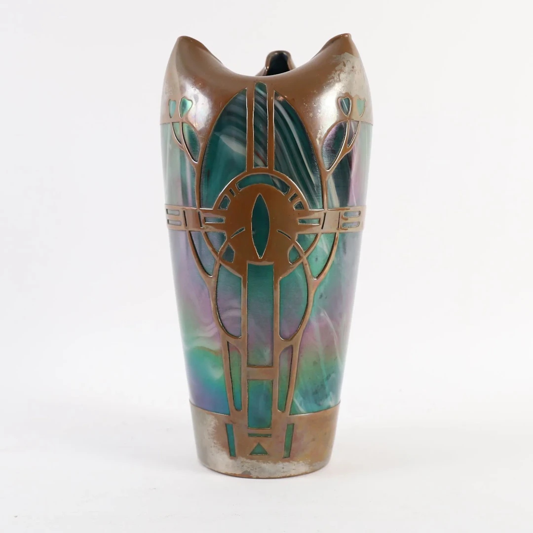 ART NOUVEAU VASE by Joseph RINDSKOPF (1890–1927), circa 1903 - Lot 220