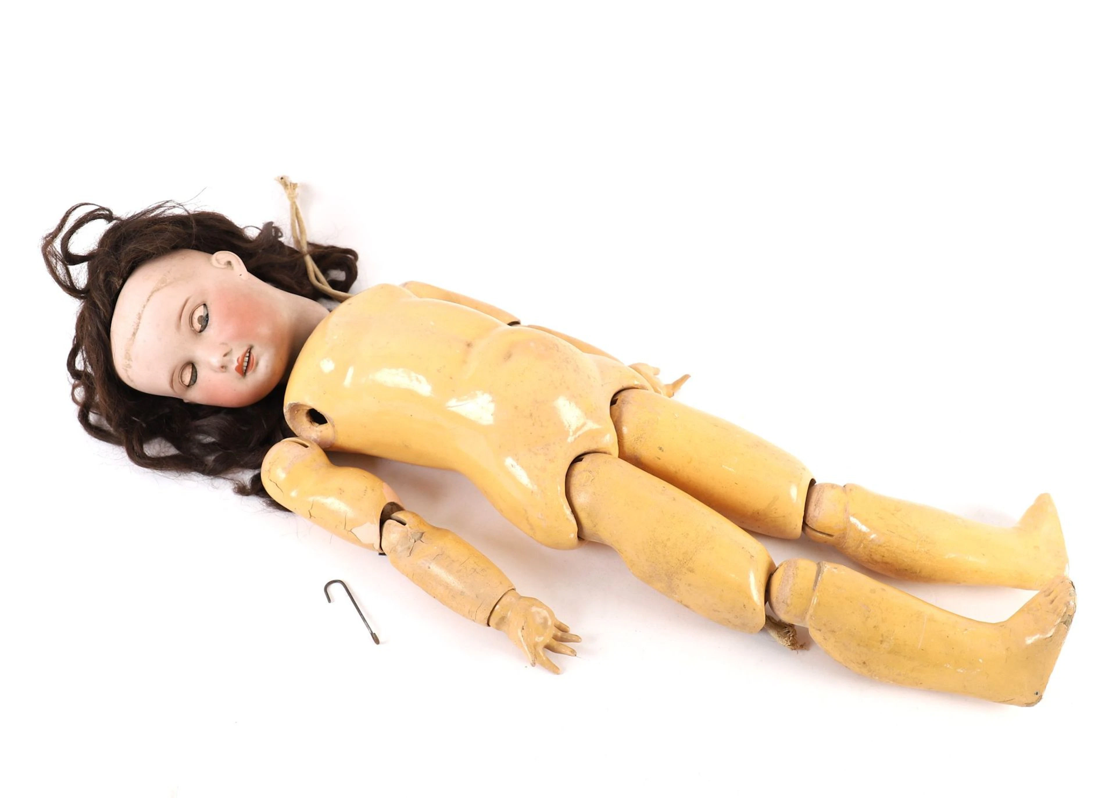 LARGE ARTICULATED DOLL, S.F.B.J., Paris JUMEAU - Lot 69