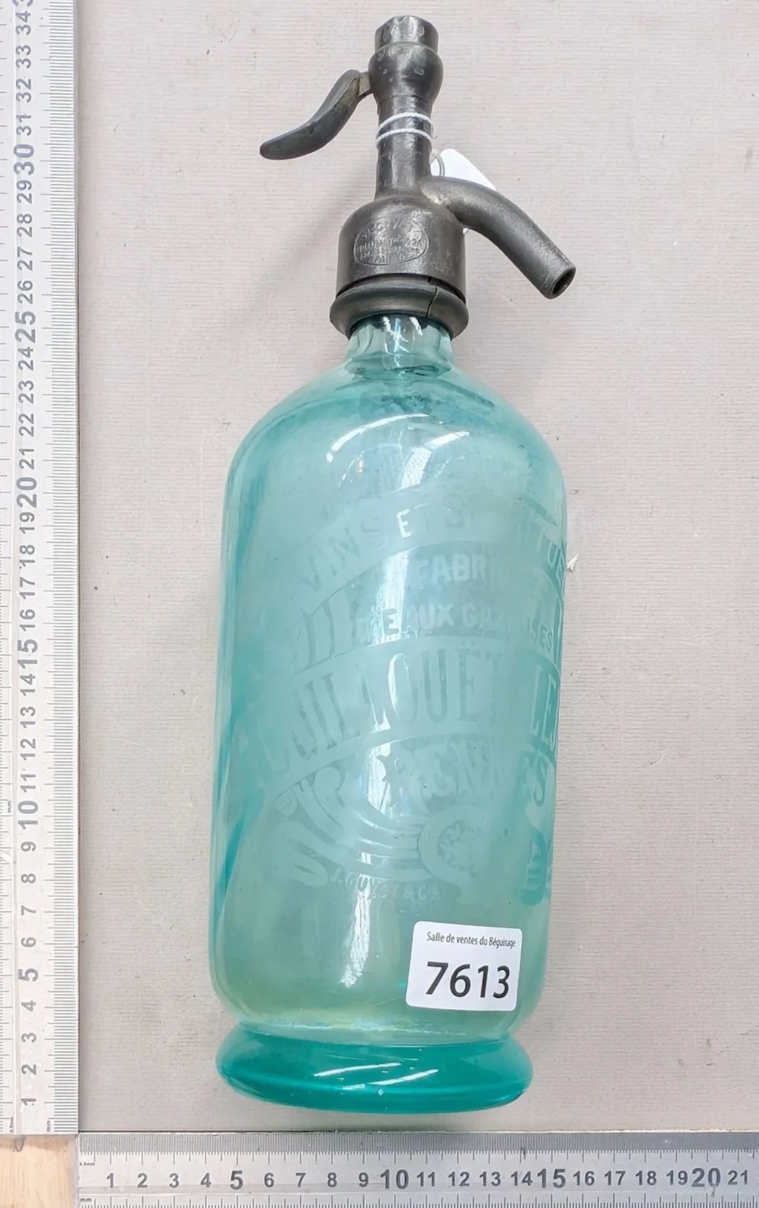 A siphon bottle—see photos for dimensions and condition