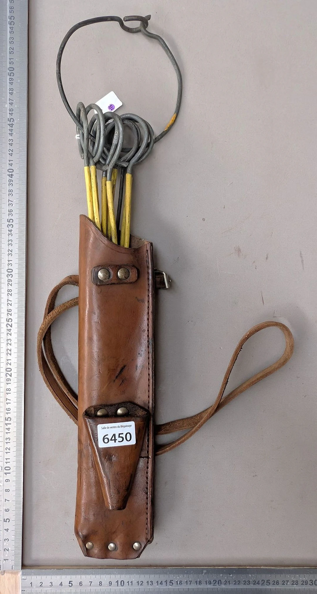 1 tool in its surveyor's sheath—see photos for dimensions and condition