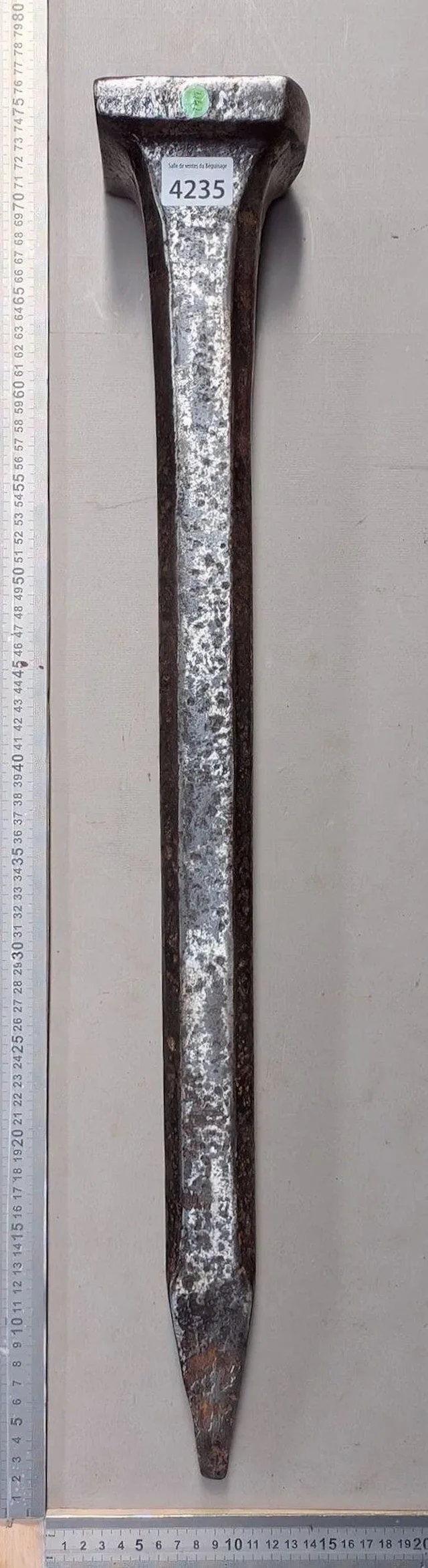 1 antique steel bigorne - See photos for dimensions and condition