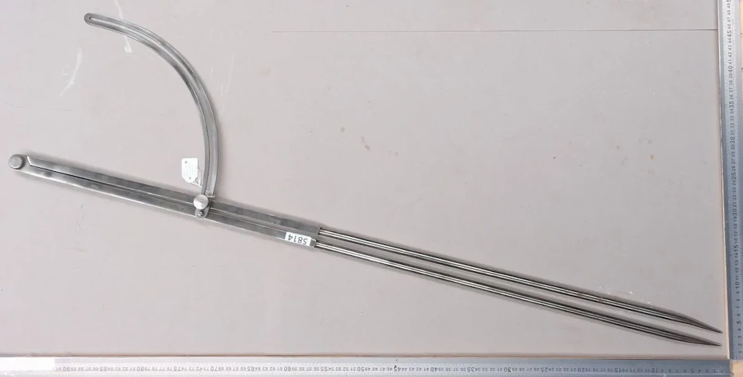 Rare antique 18th-century compass, 1 meter - See photos for dimensions