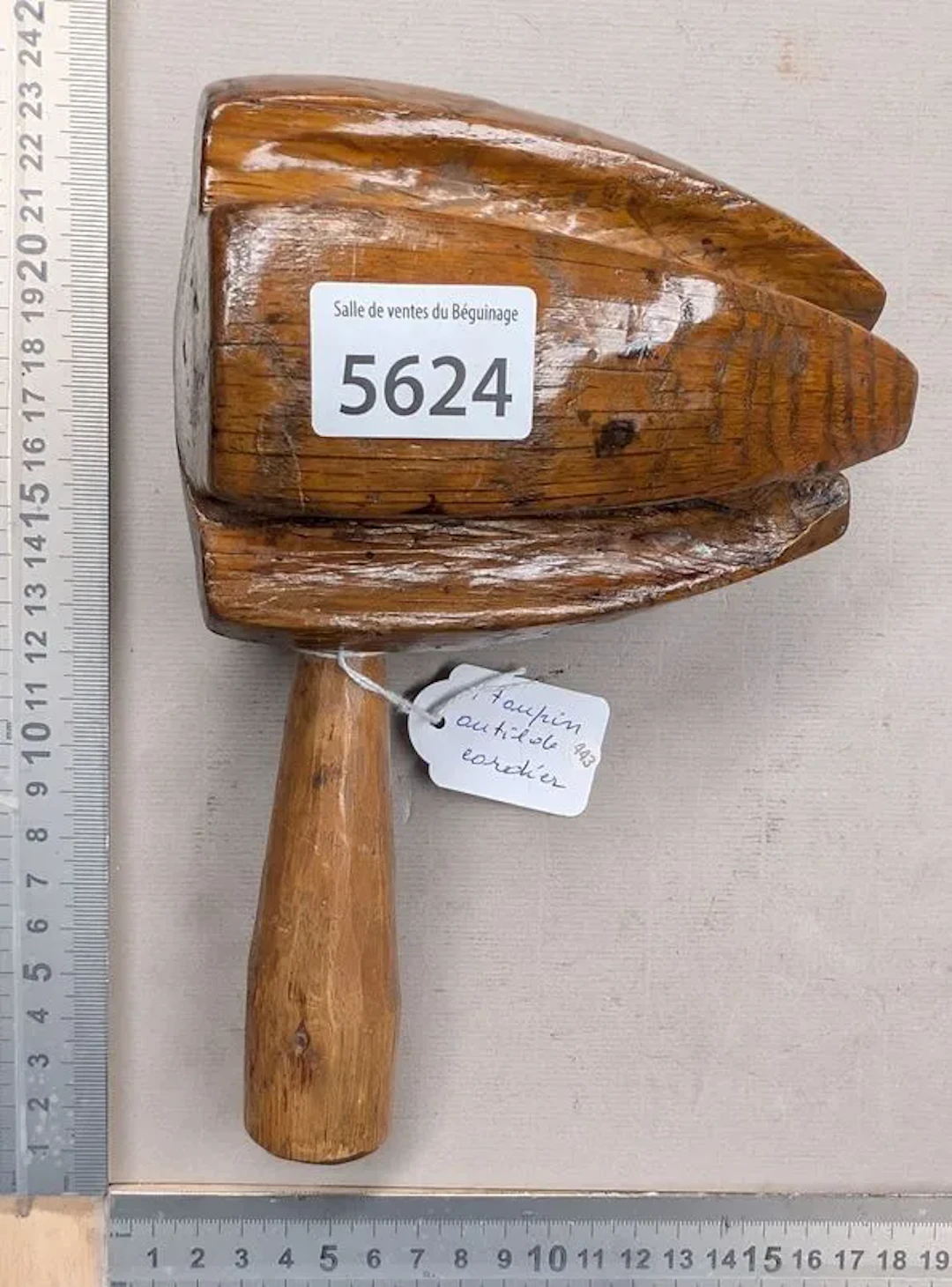 1 toupin (luthier's tool) - See photos for dimensions and condition