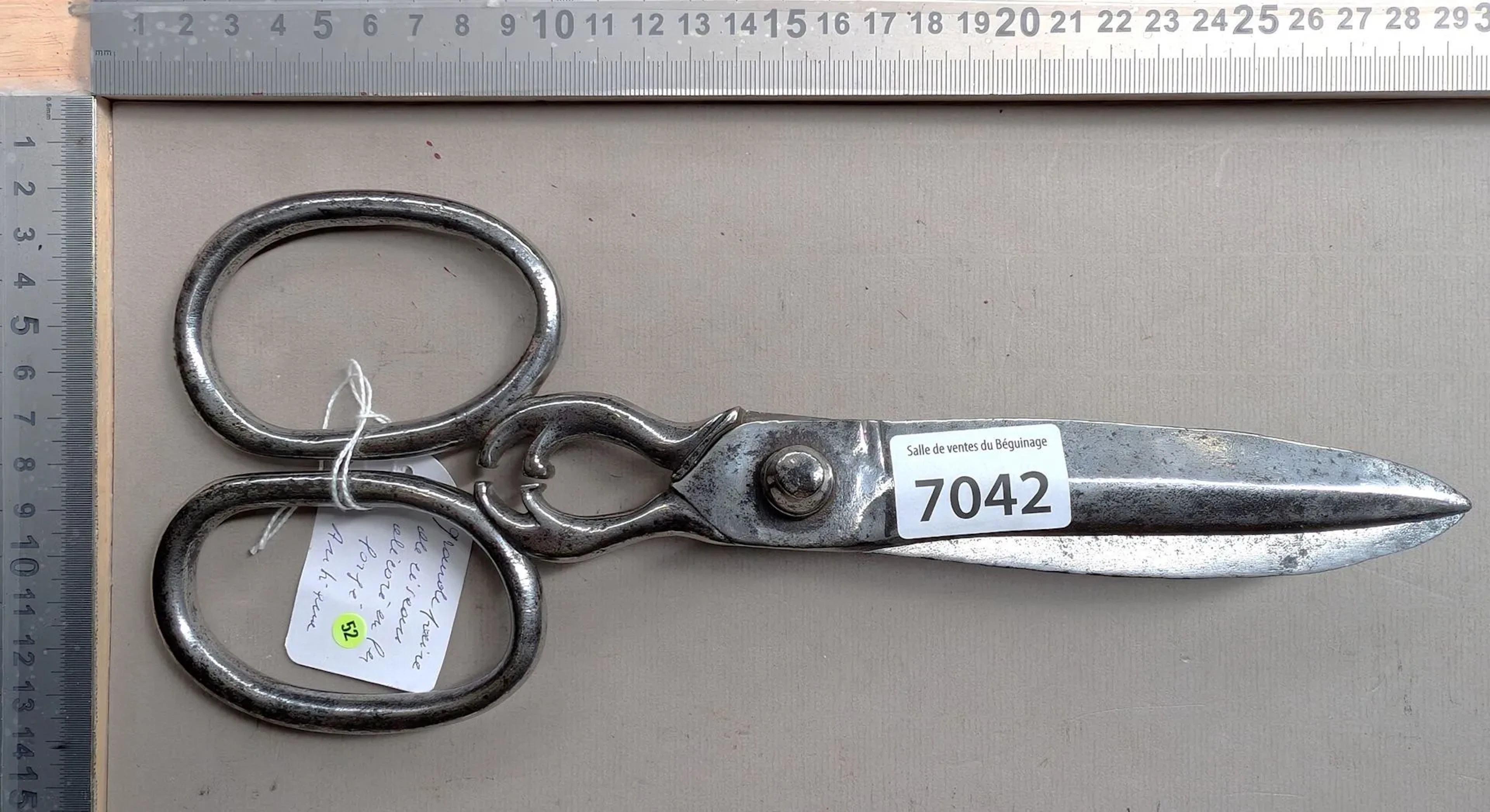 Large pair of wrought-iron scissors, A. LUNEVILLE, 18th century—see