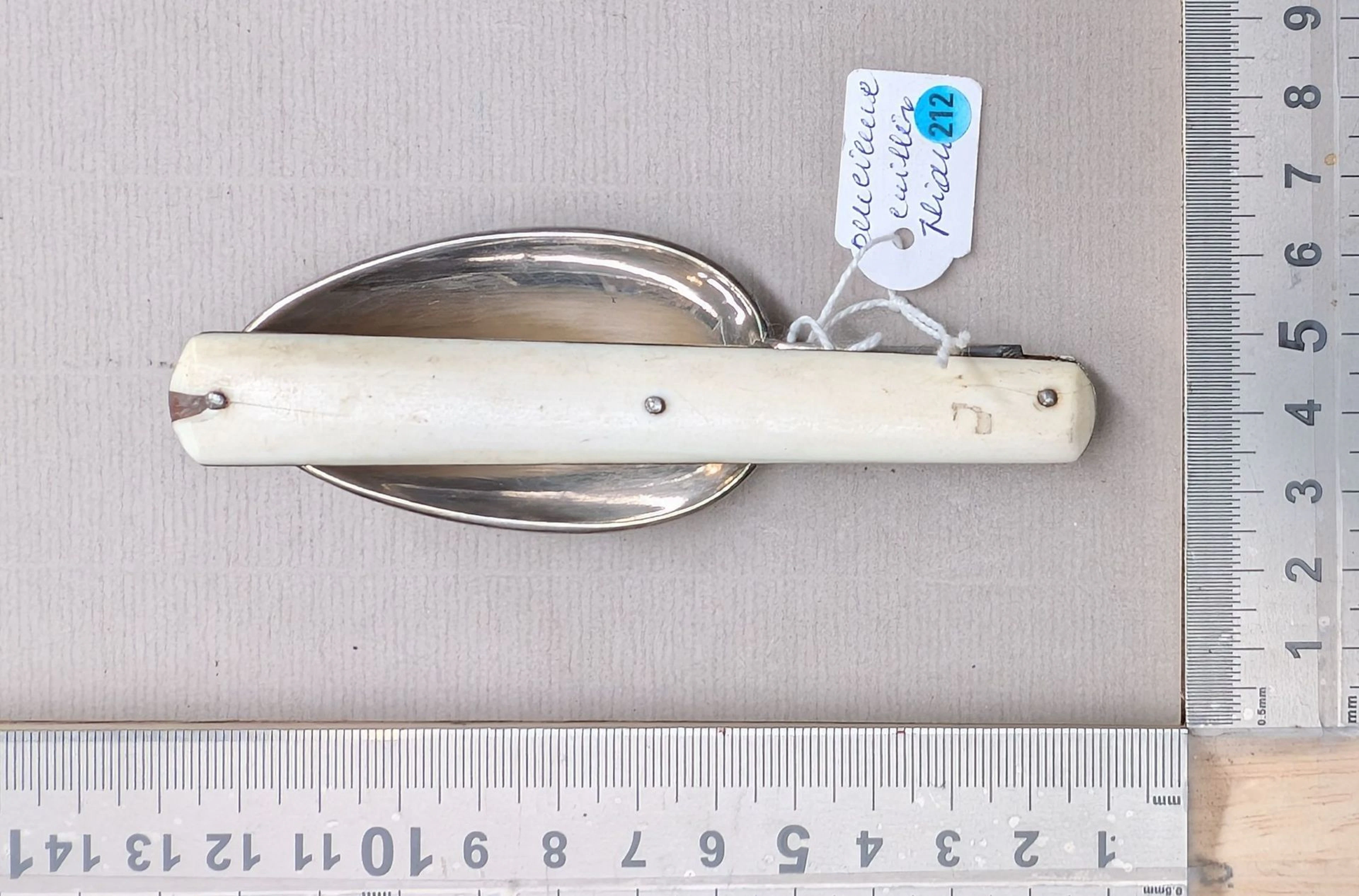 Antique folding spoon—see photos for dimensions and condition
