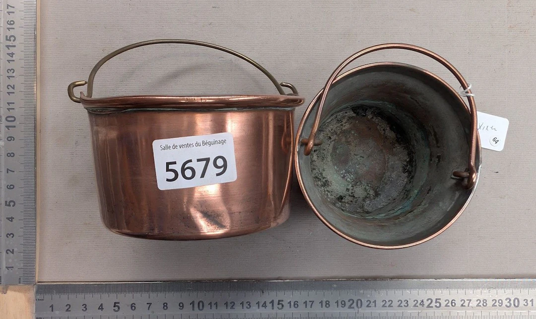 Vintage glue pot with double boiler—see photos for dimensions and condition
