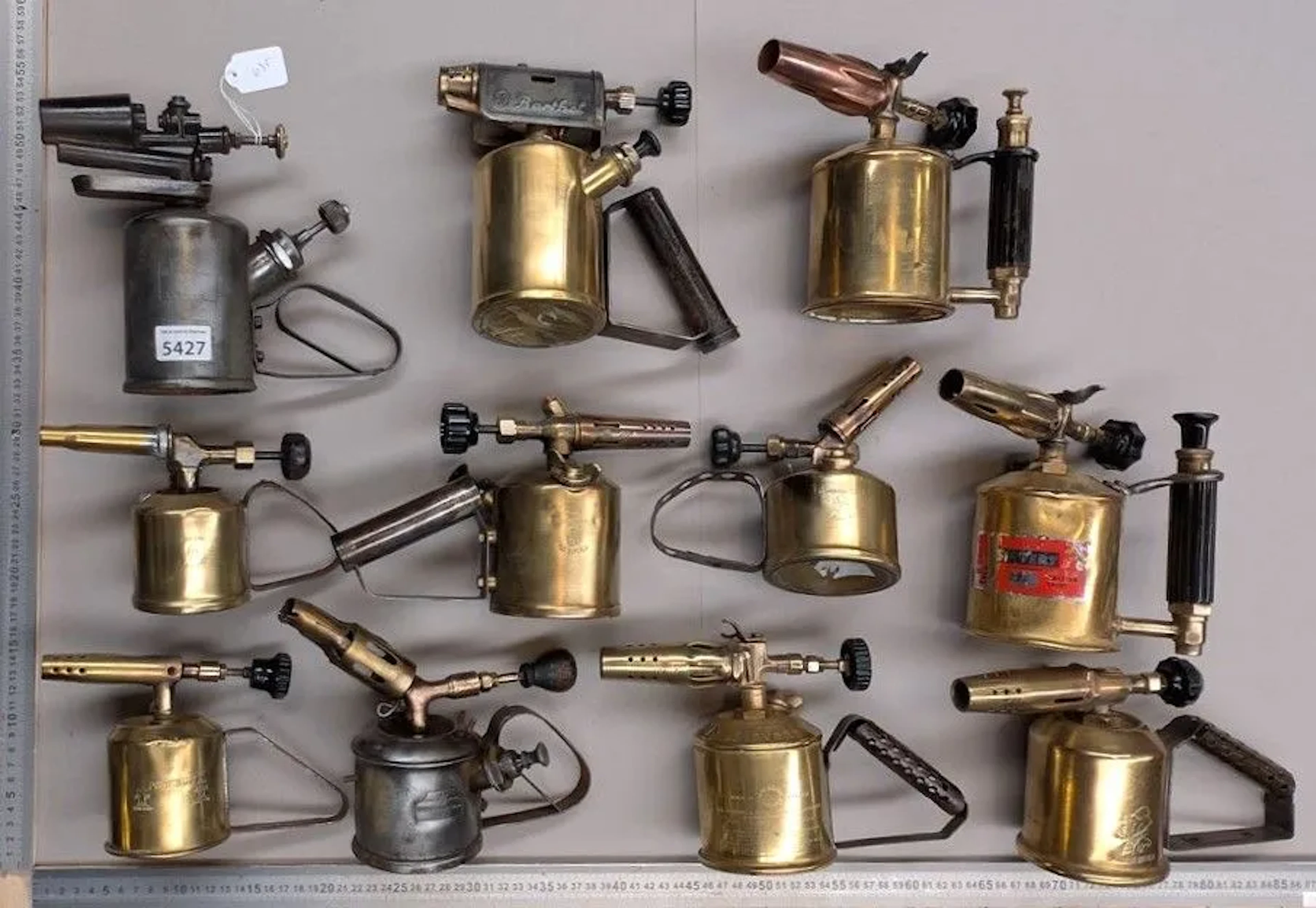 11 soldering lamps or blowtorches—see stamp—Dimensions and condition: