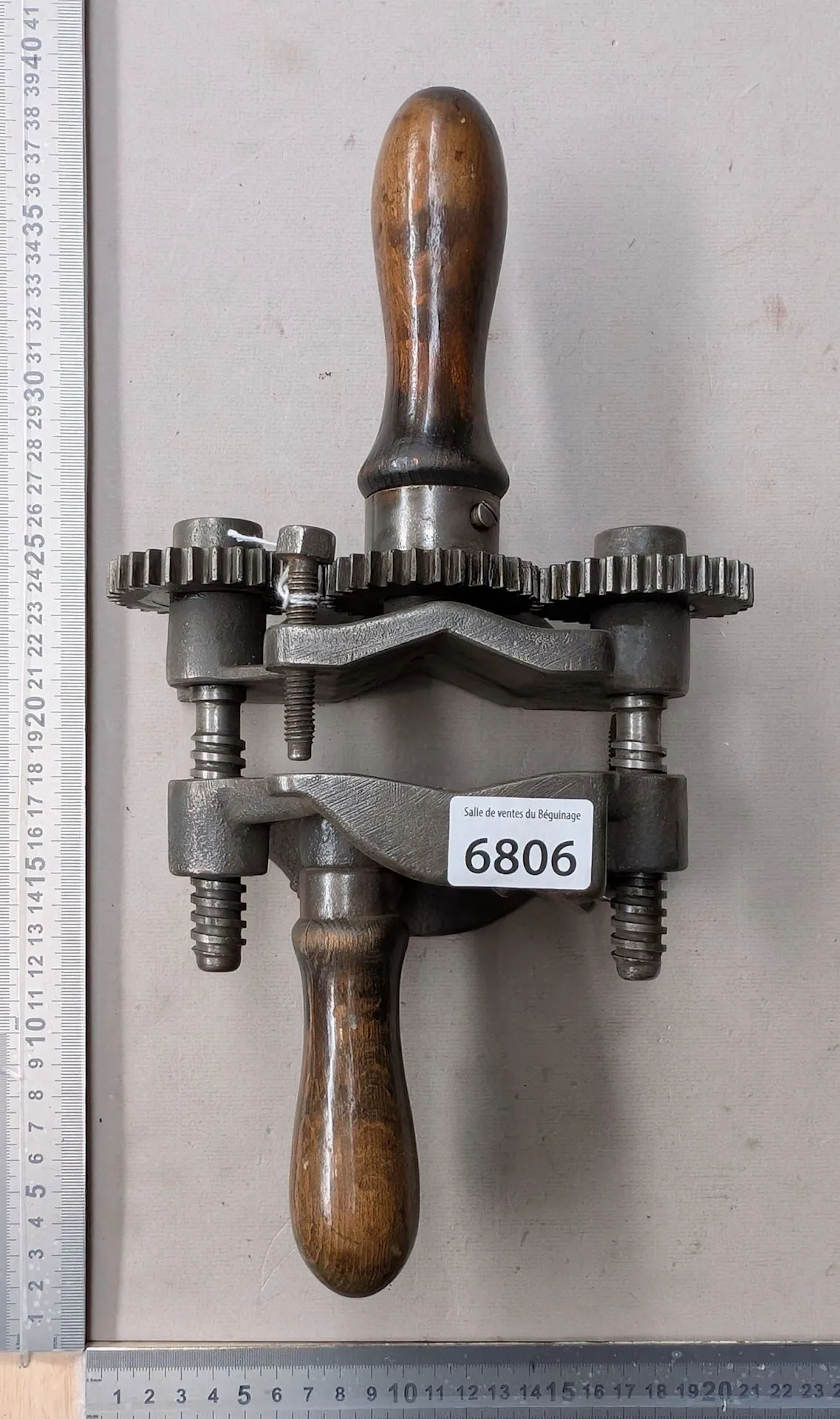1 antique plane used for making handles—see photos for dimensions and condition