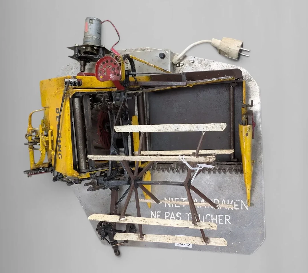 Model of a combine harvester, circa 1920—see photos for dimensions