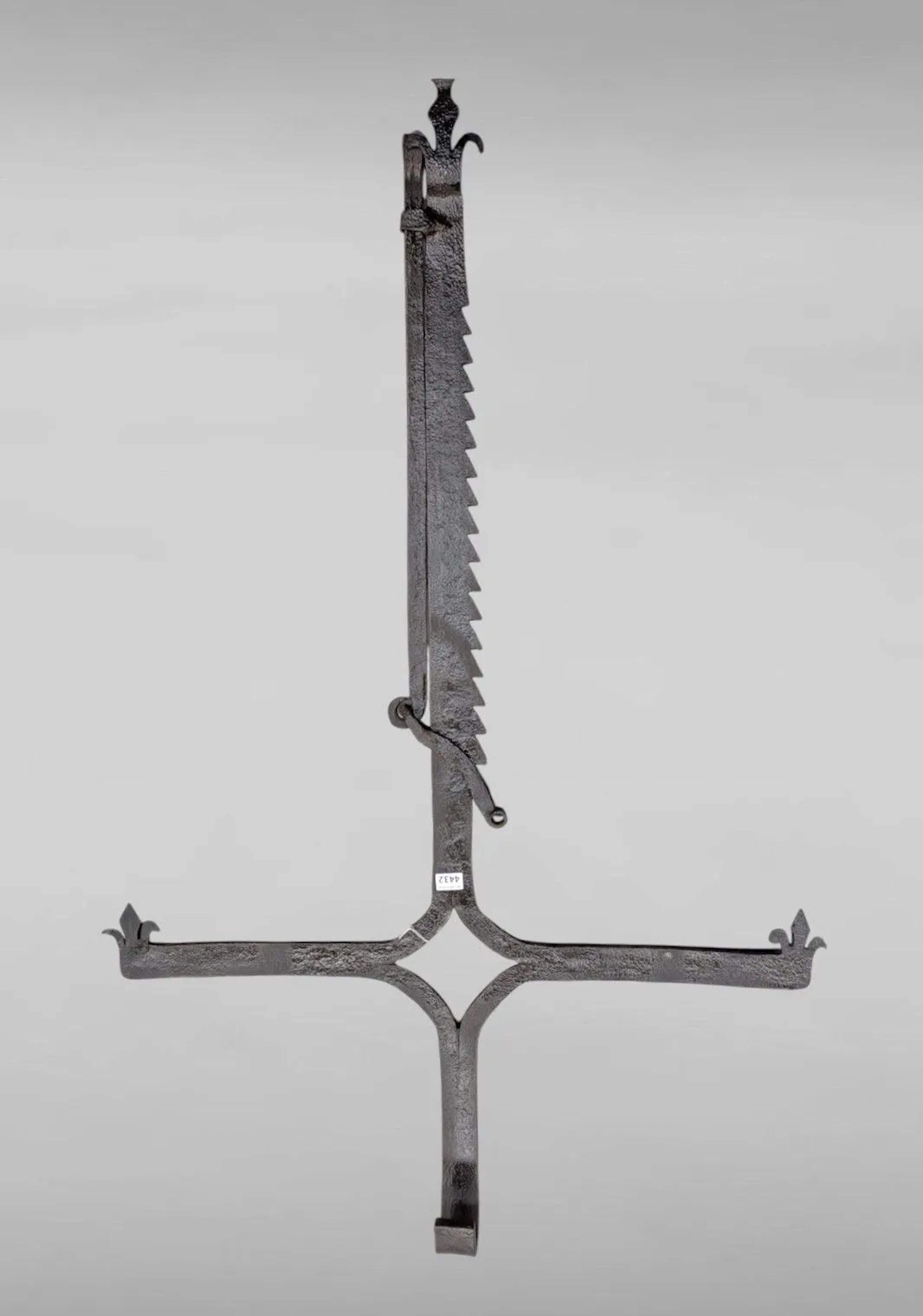 1 removable two-hook rack—see photos for dimensions and condition