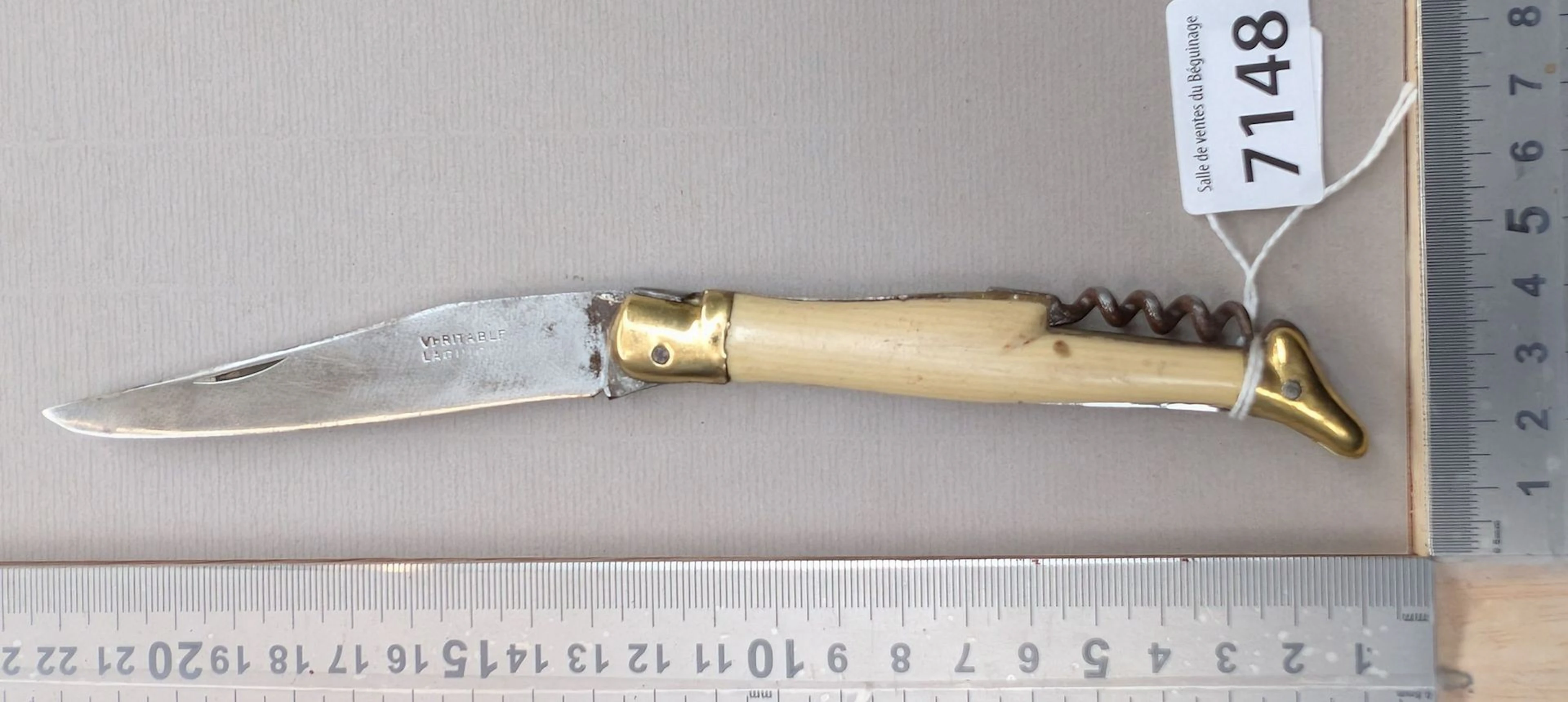 Vintage LAGUIOLE pocket knife—see photos for dimensions and condition
