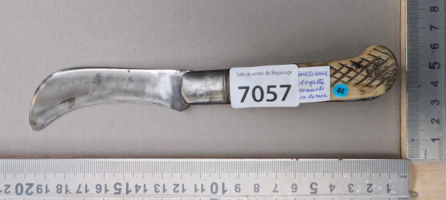 Antique pruning knife with a horn handle (folding) - See photos for