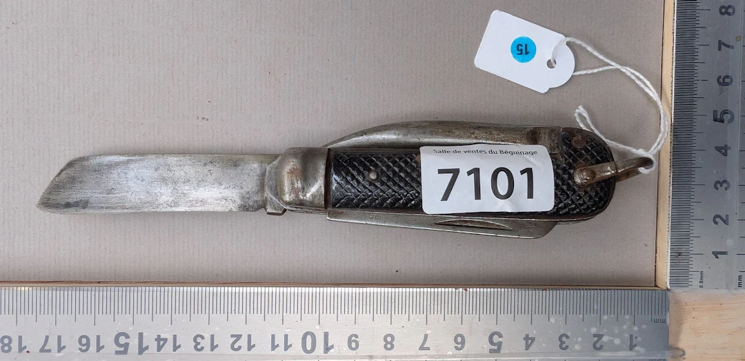 Vintage ABL knife. 4 functions—see photos for dimensions and condition