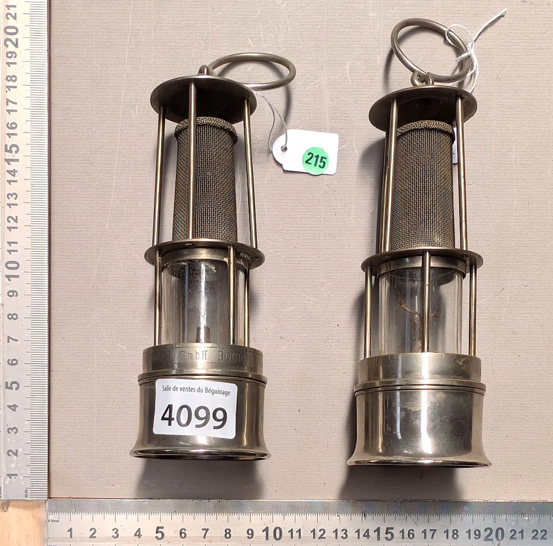 Small miner's lamp—see photos for dimensions and condition