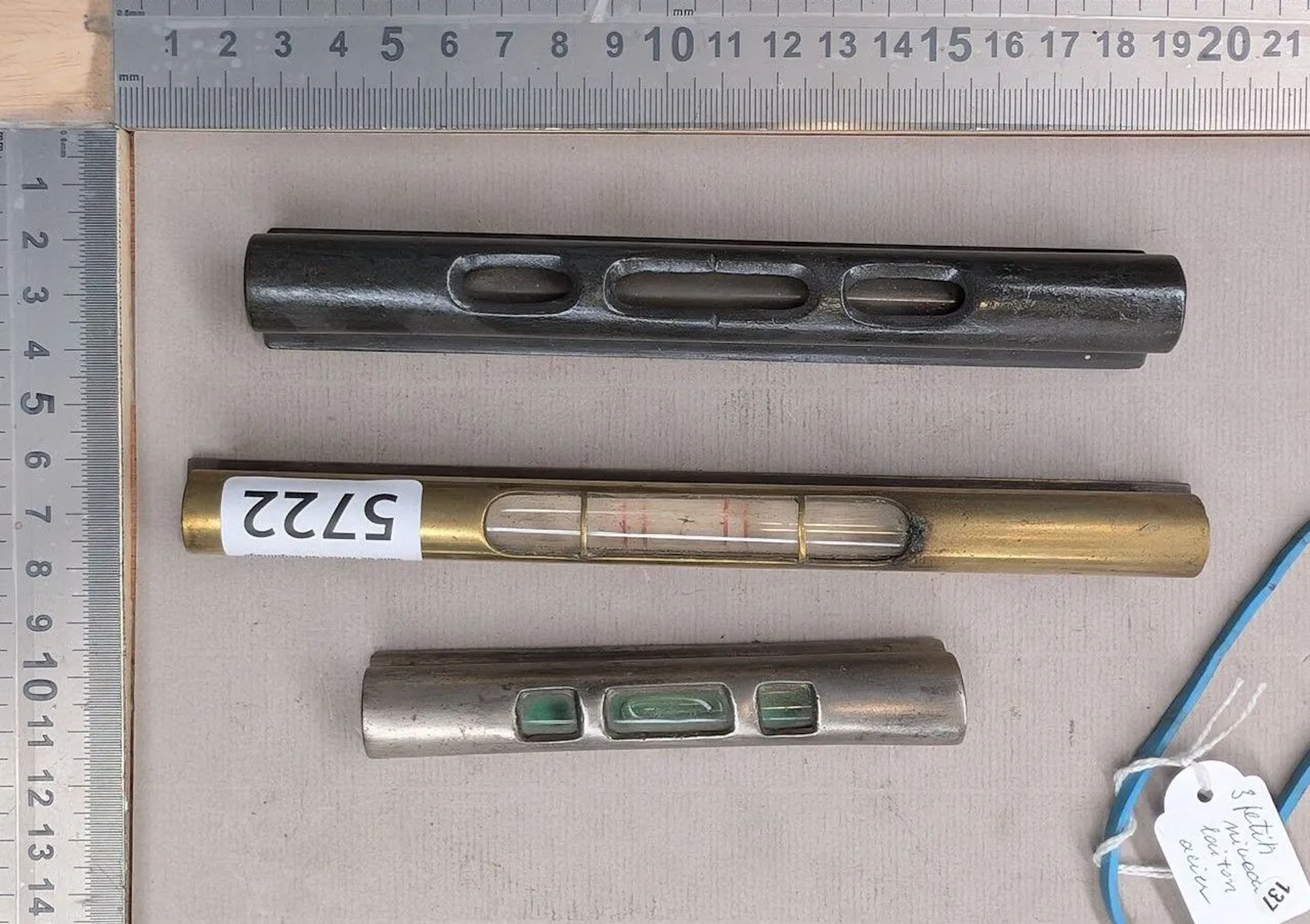 3 antique cast-iron levels—see photos for dimensions and condition