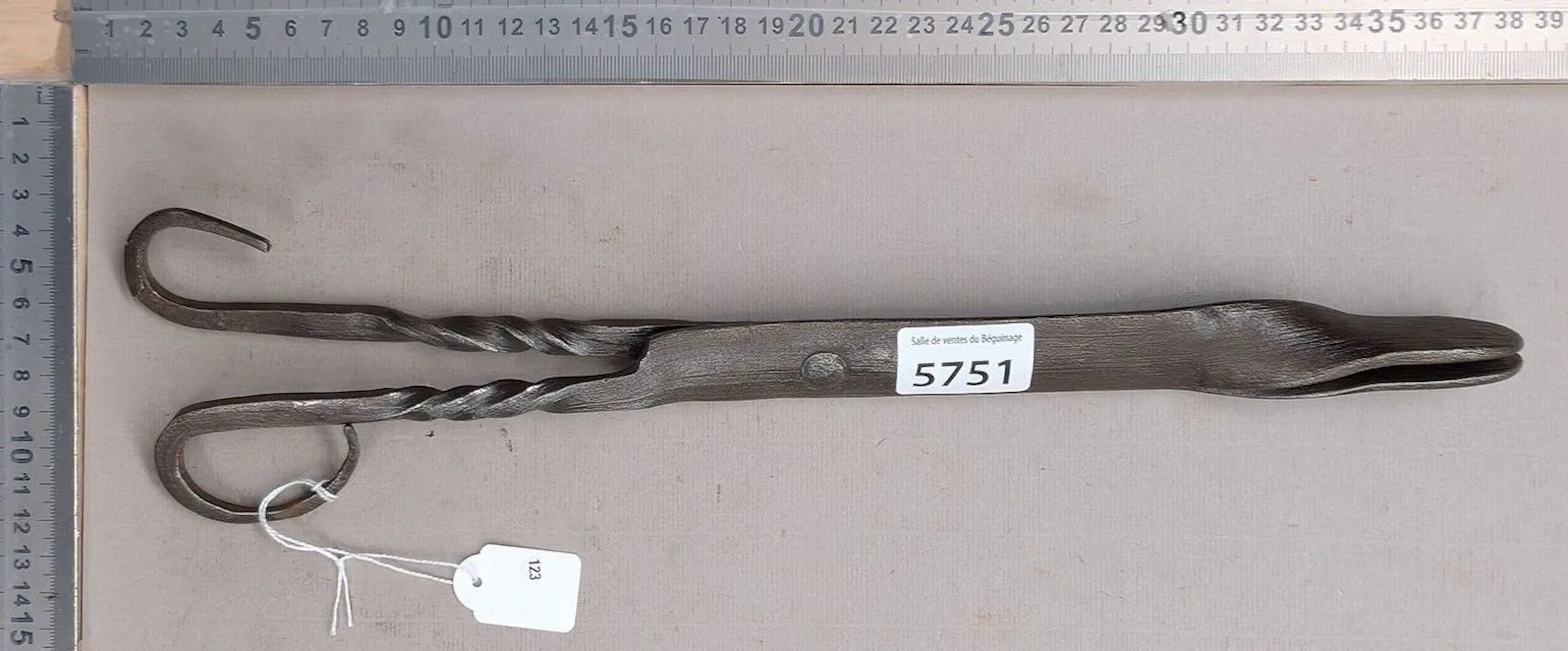 Antique 17th-century wrought-iron clamp—see photos for dimensions and condition